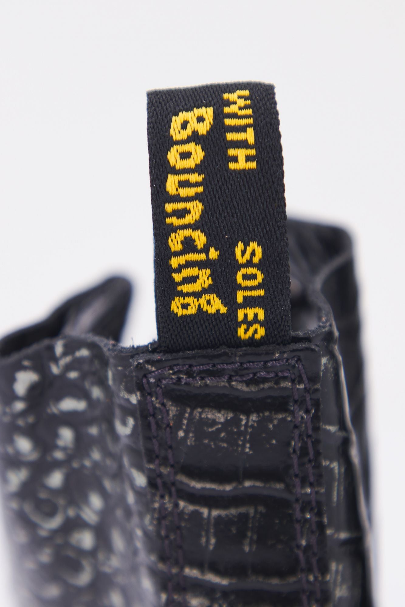 DR. MARTENS SINCLAIR GUNMETAL en color NEGRO (4)