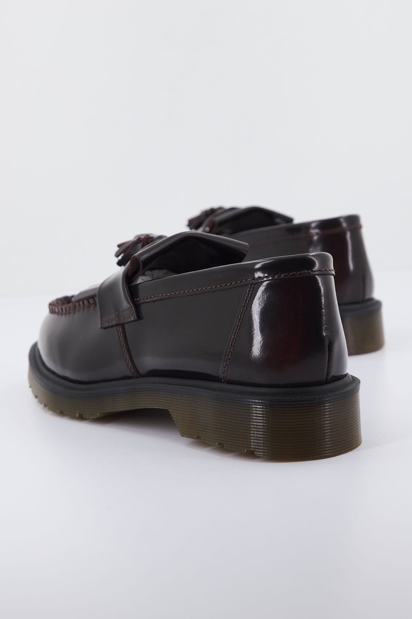 DR. MARTENS ADRIAN en color MARRON (3)