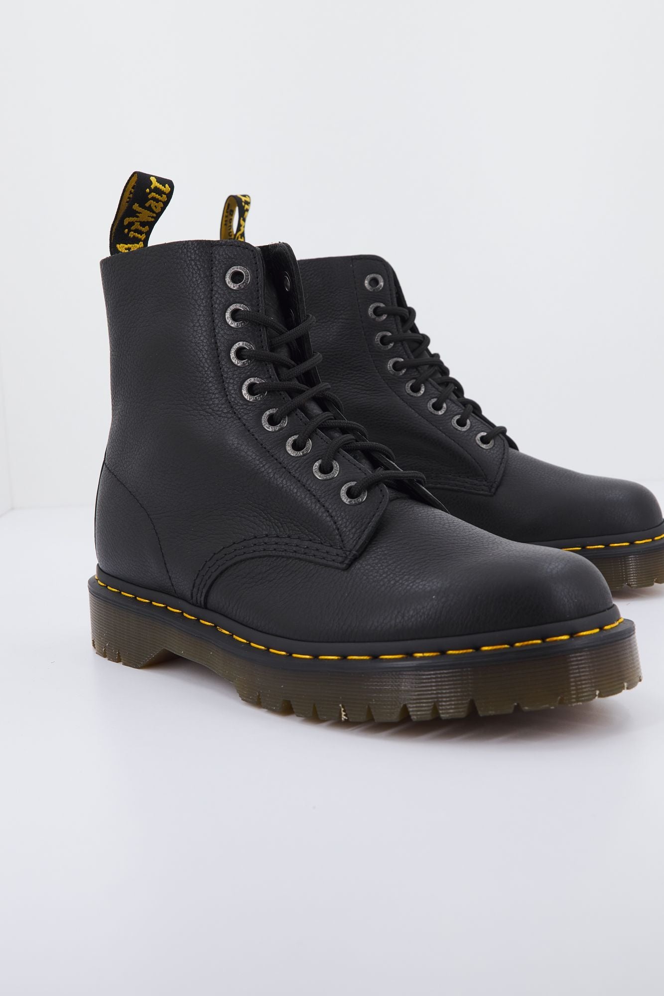 DR. MARTENS PASCAL BEX PISA en color NEGRO (1)