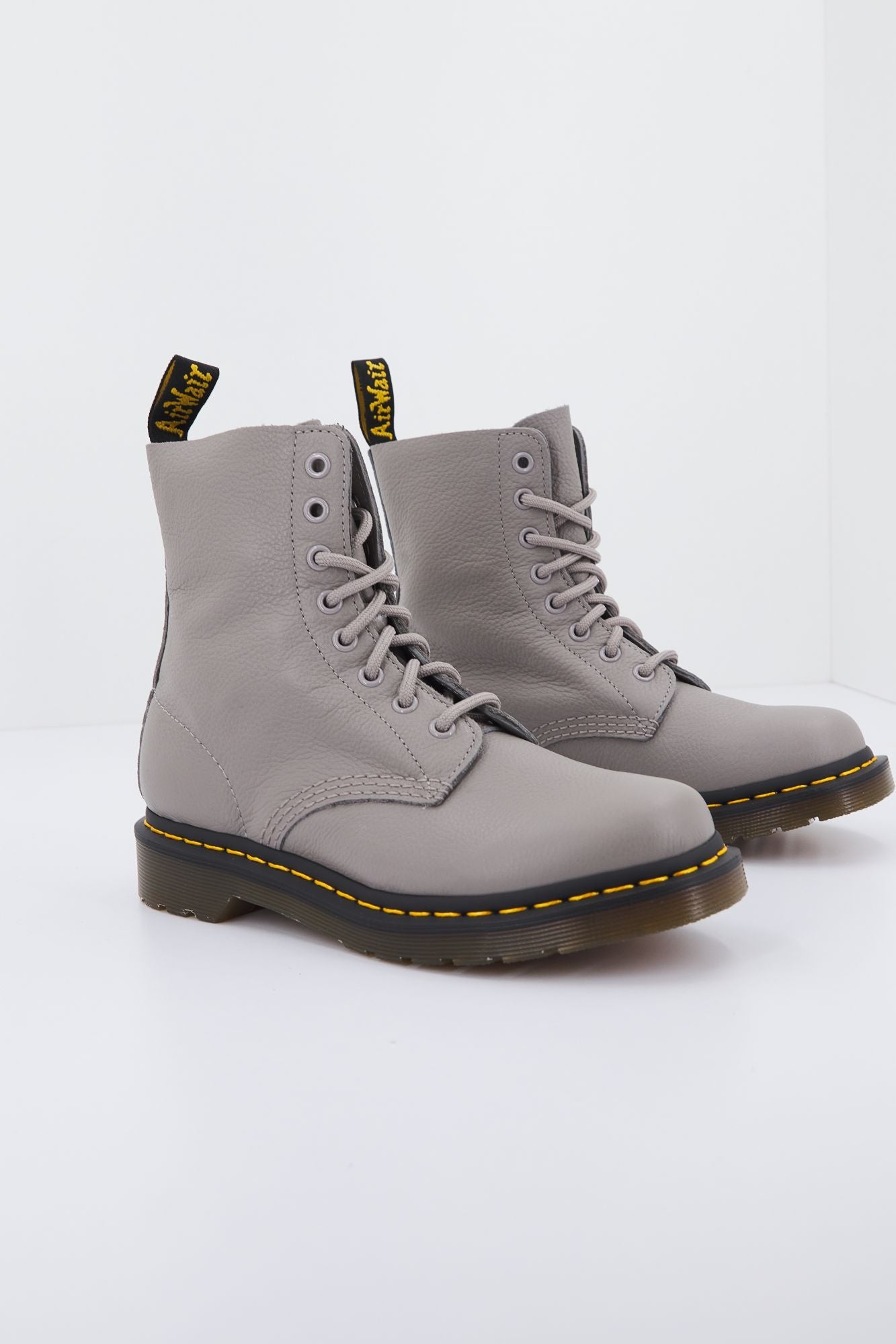 DR. MARTENS 1460 PASCAL VIRGINIA en color GRIS (1)
