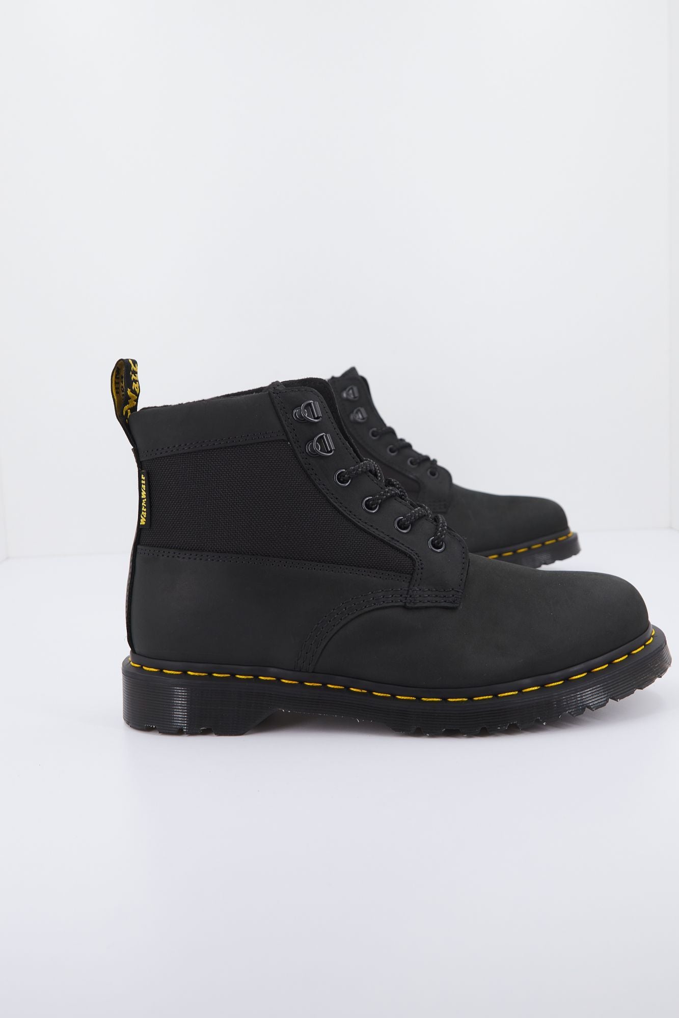 DR. MARTENS STREETER+EXTRA TOUGH en color NEGRO (2)