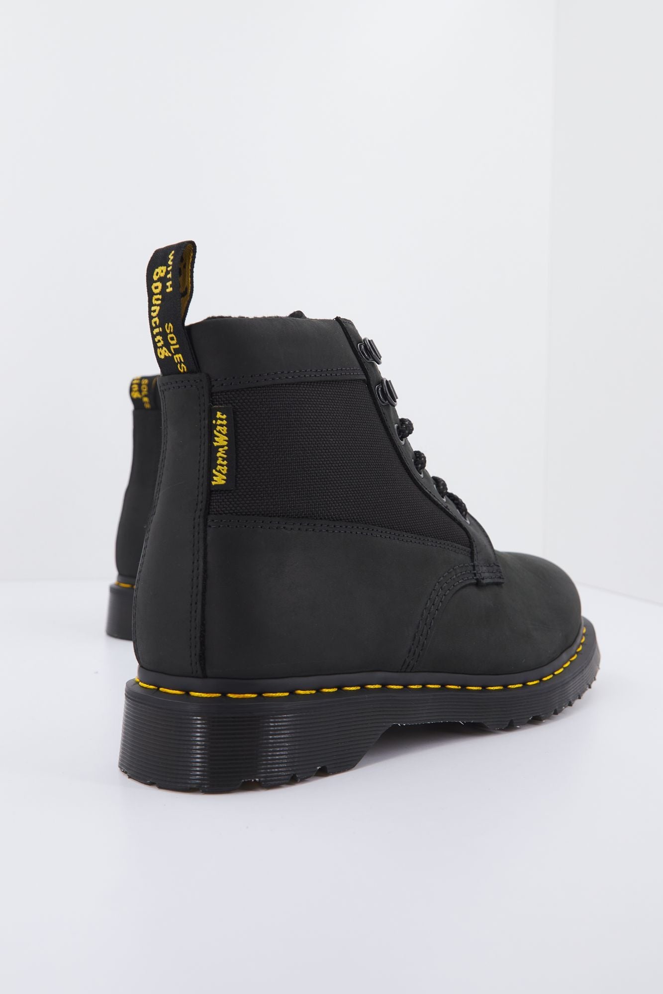 DR. MARTENS STREETER+EXTRA TOUGH en color NEGRO (3)