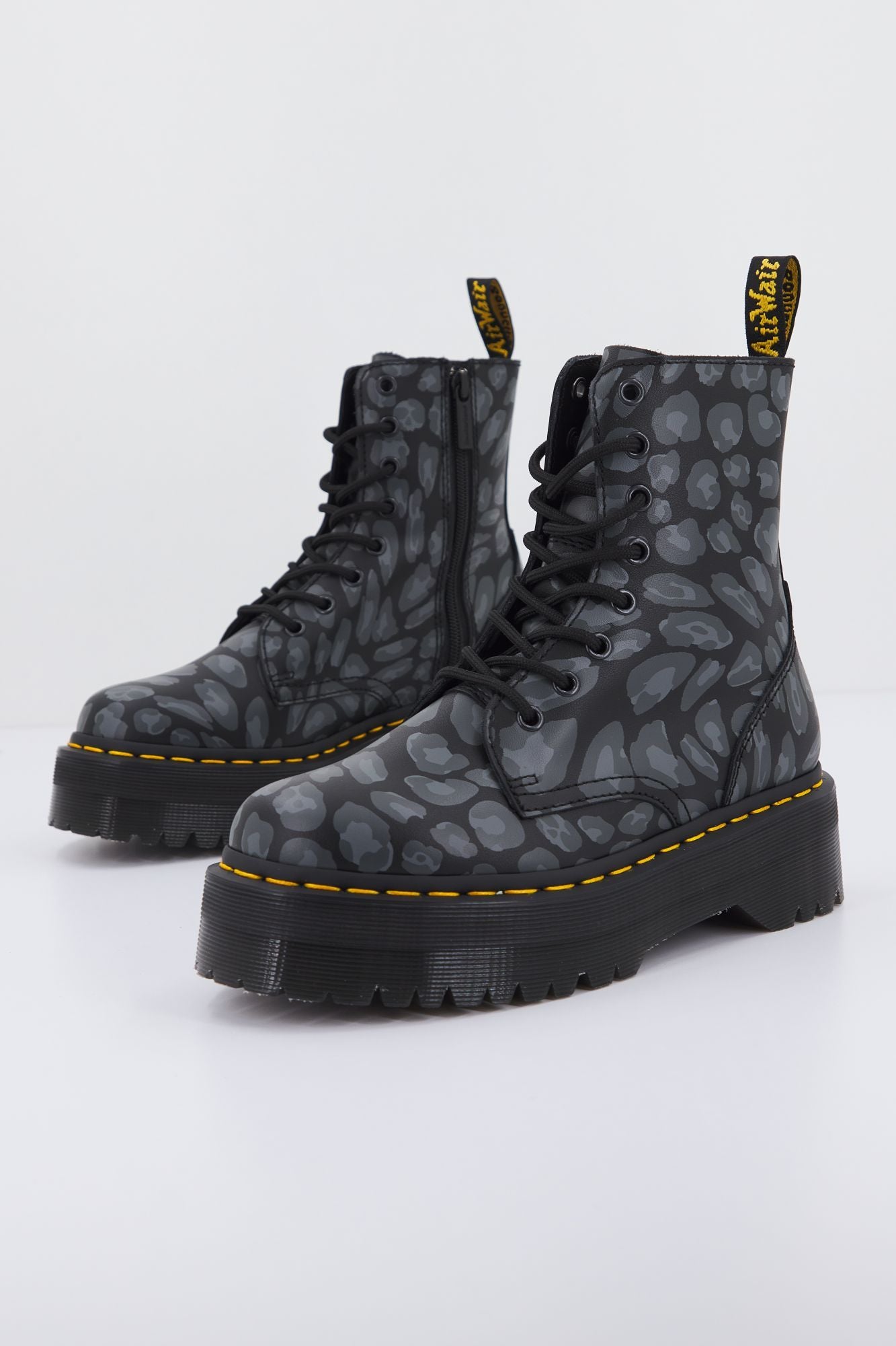 DR. MARTENS 27891001 en color ANIMAL PRINT (2)