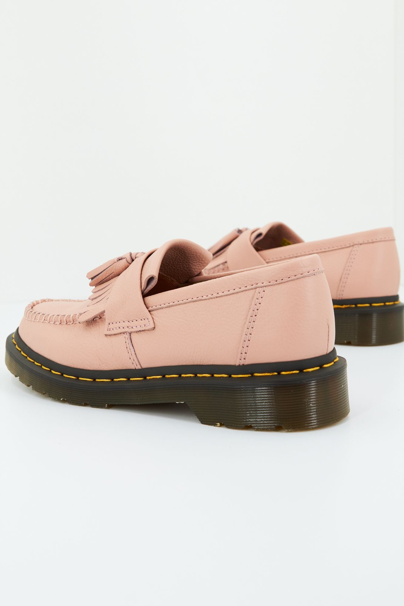 DR. MARTENS ADRIAN PEACH en color ROSA (2)