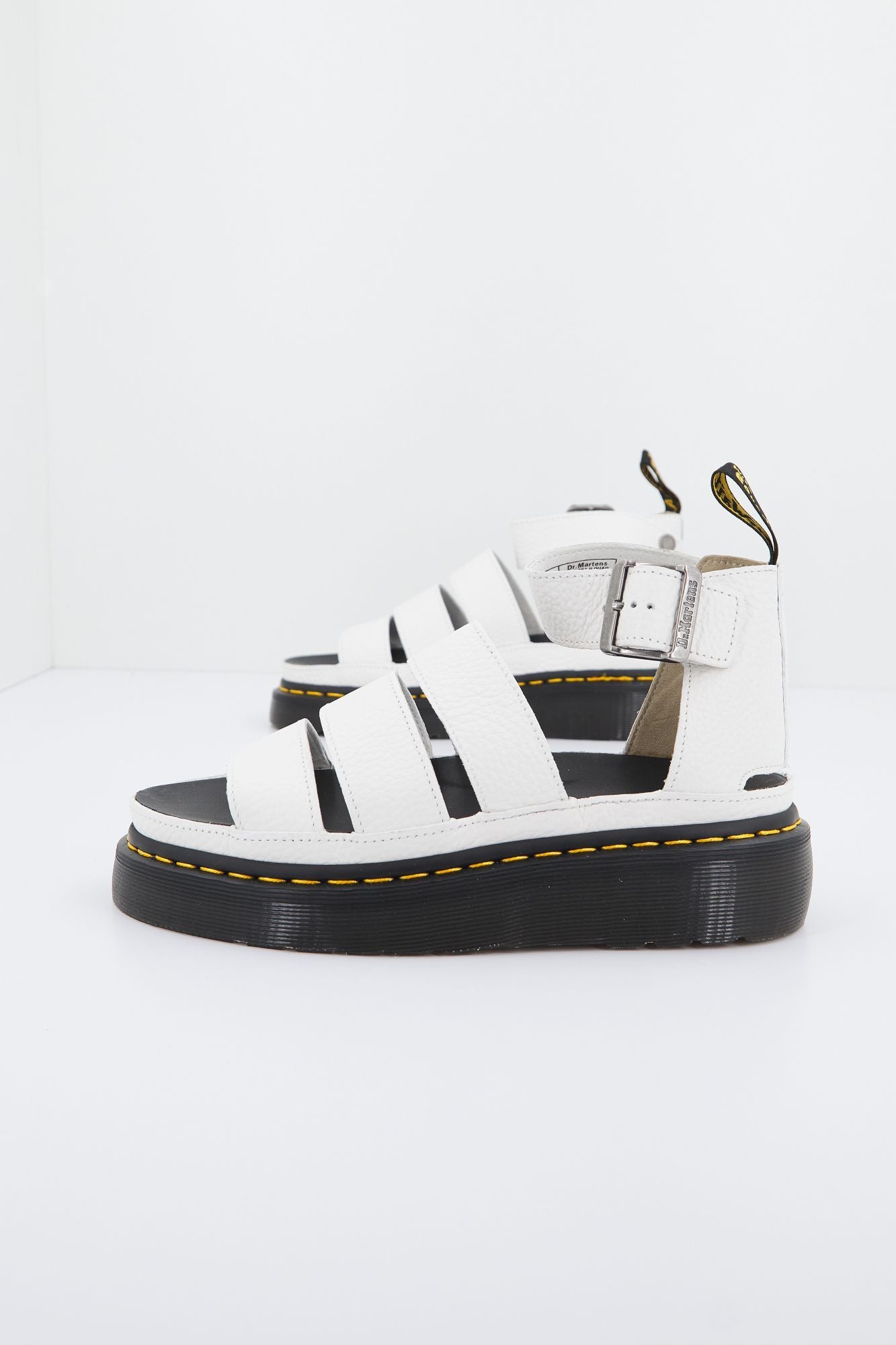 DR. MARTENS CLARISSA II QUAD MILLED en color BLANCO (2)