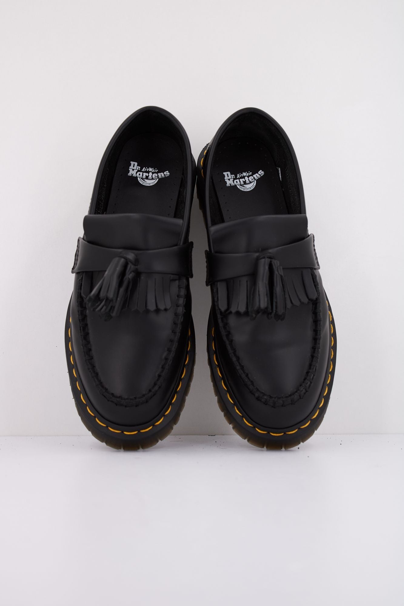 DR. MARTENS ADRIAN BEX BLACK SMOOTH en color NEGRO (3)