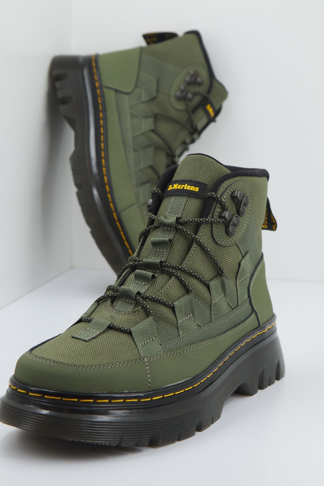 DR. MARTENS DM BOURY en color VERDE (2)