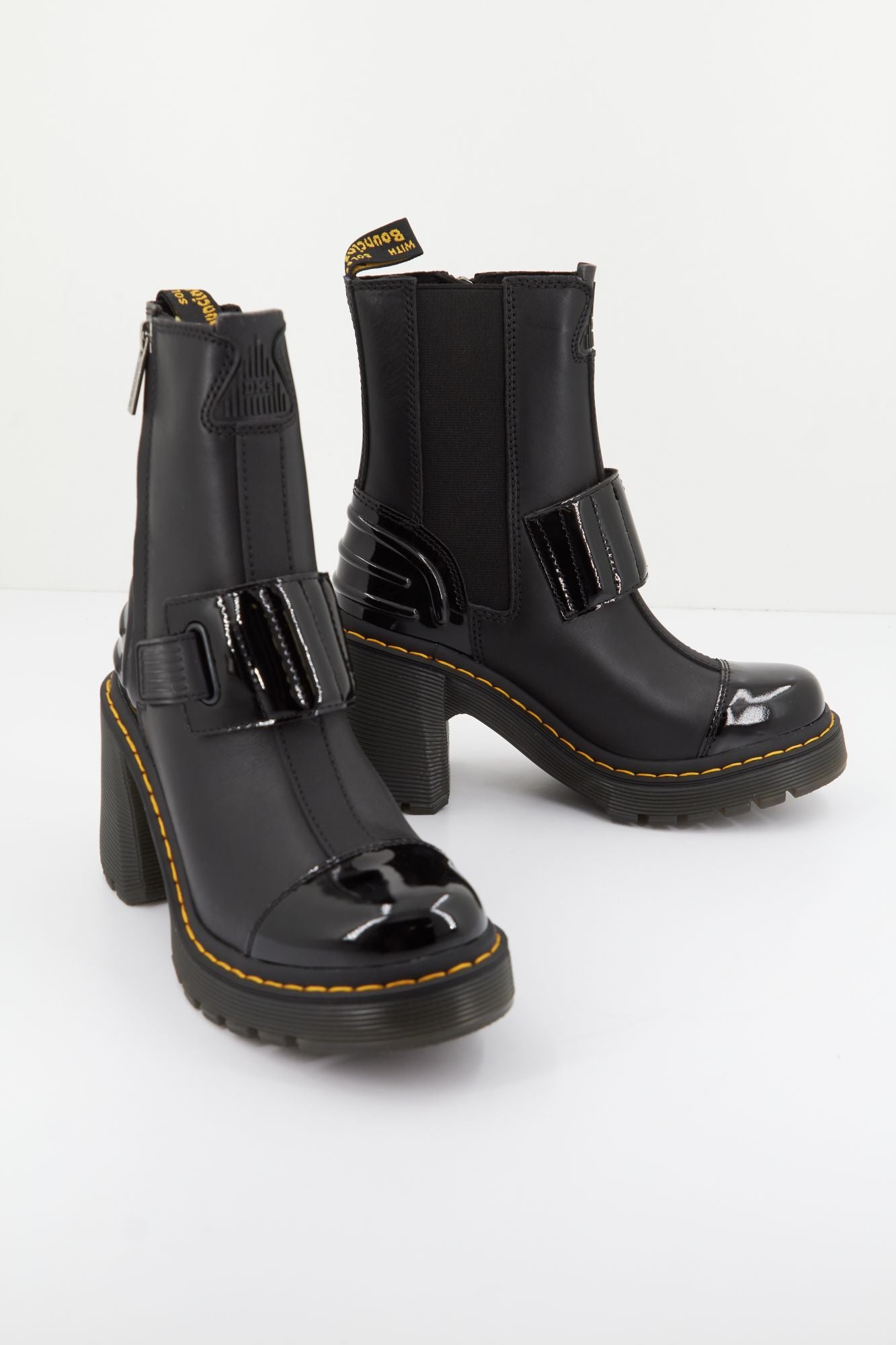 DR. MARTENS GAYA CHELSEA en color NEGRO (2)
