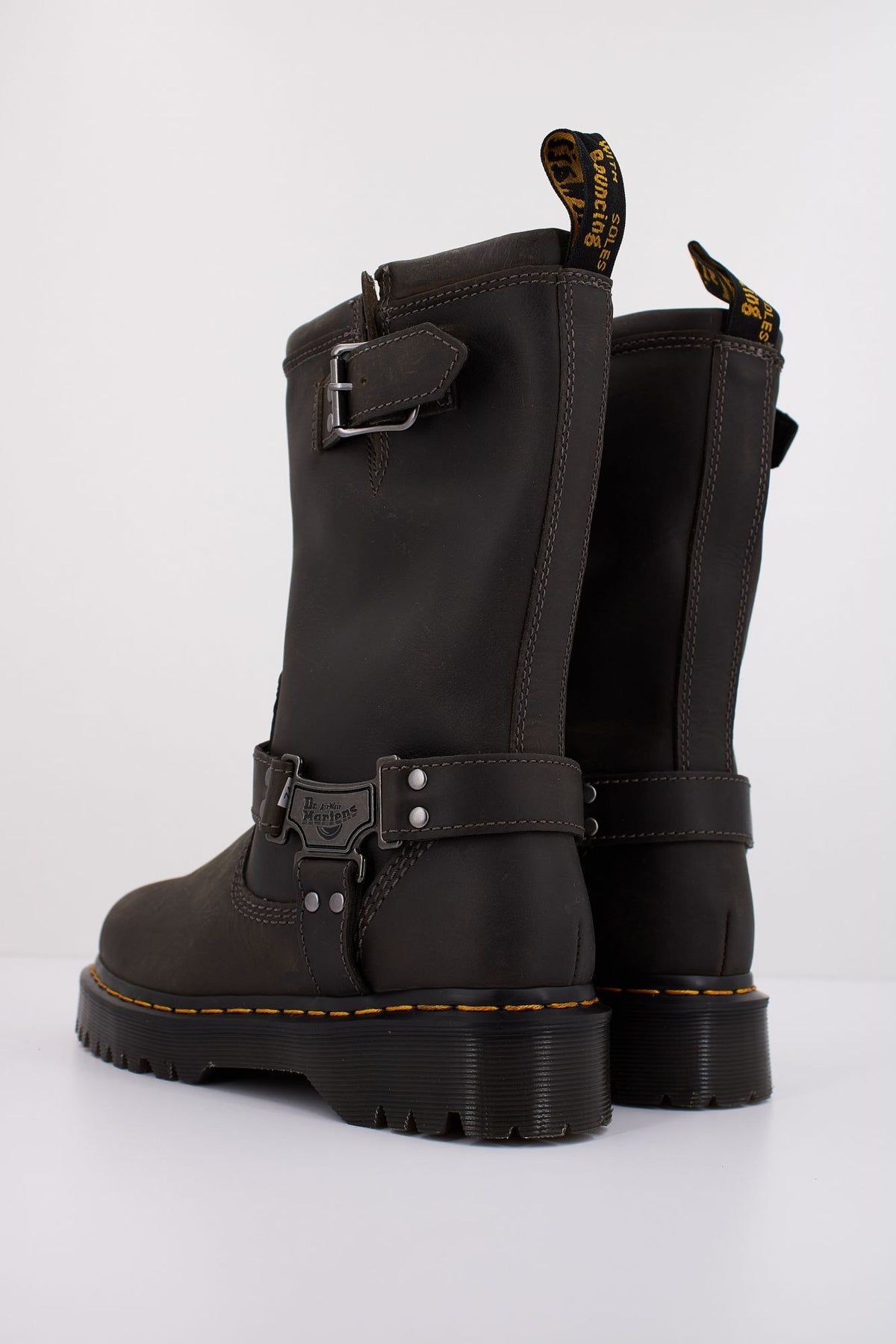 DR. MARTENS ANISTONE HI 31901057 en color GRIS (4)