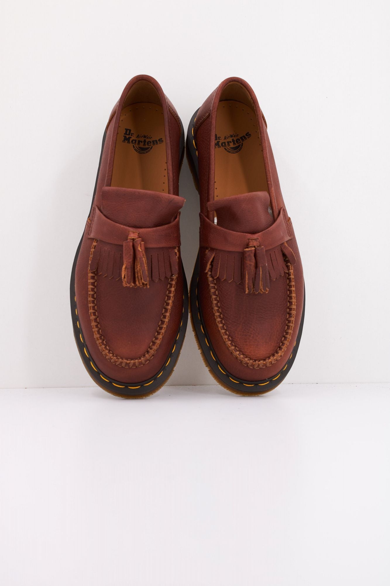 DR. MARTENS ADRIAN YS en color MARRON (3)