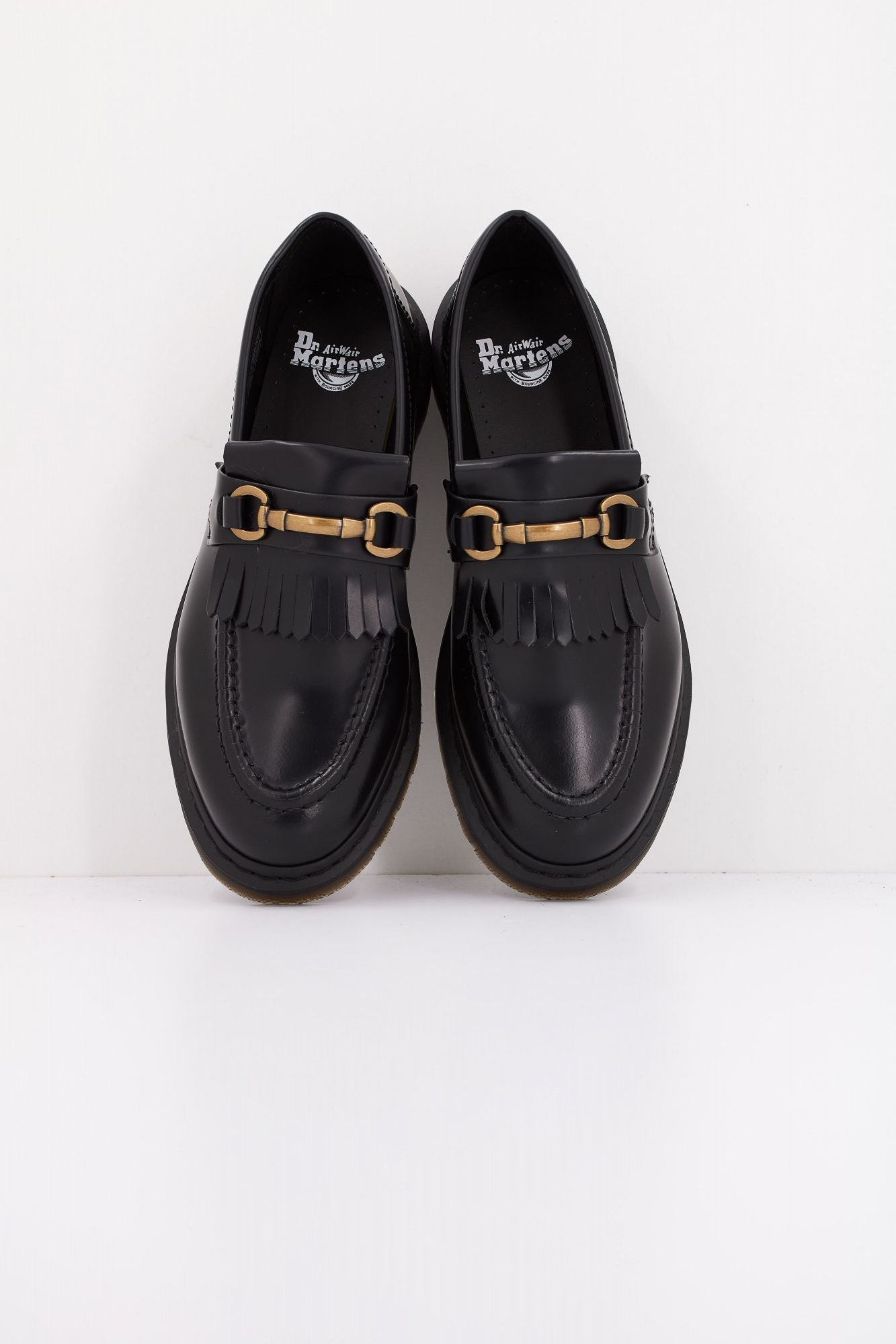 DR. MARTENS ADRIAN SNAFFLE en color NEGRO (3)