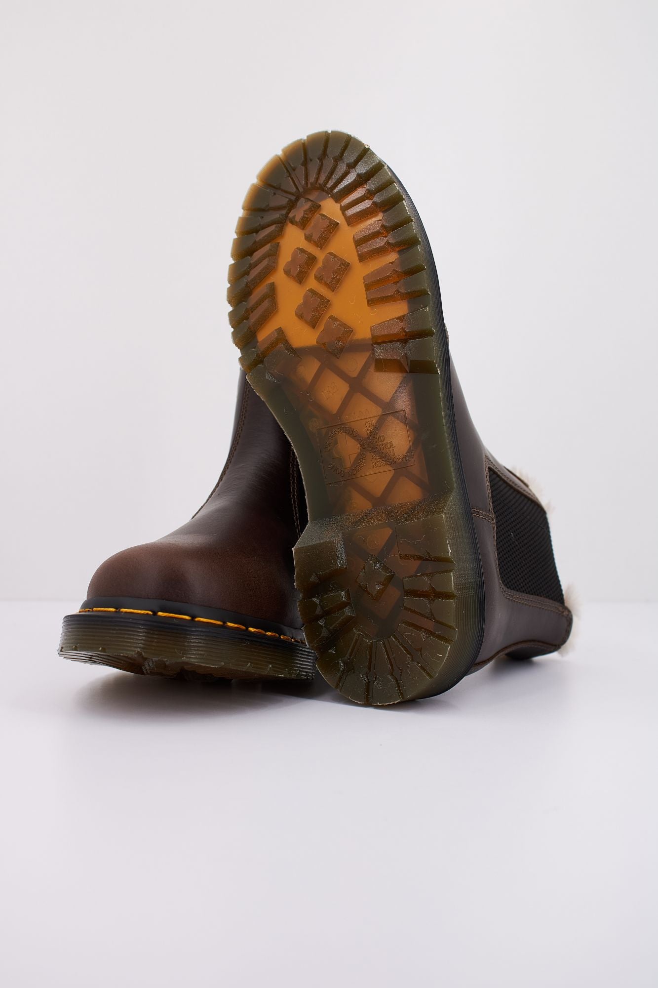 DR. MARTENS LEONORE en color MARRON (5)