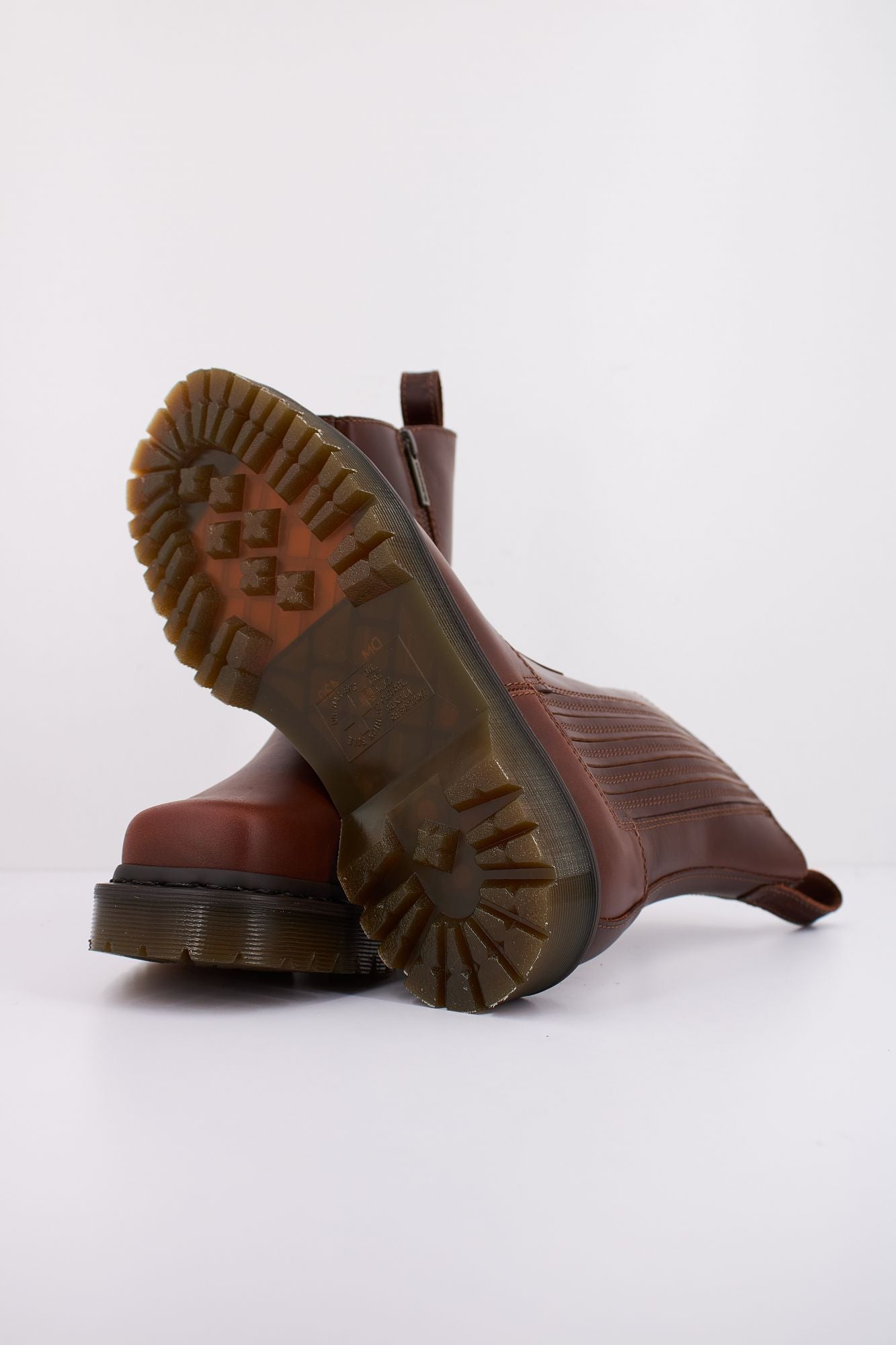 DR. MARTENS AMAAYAH LO en color MARRON (5)