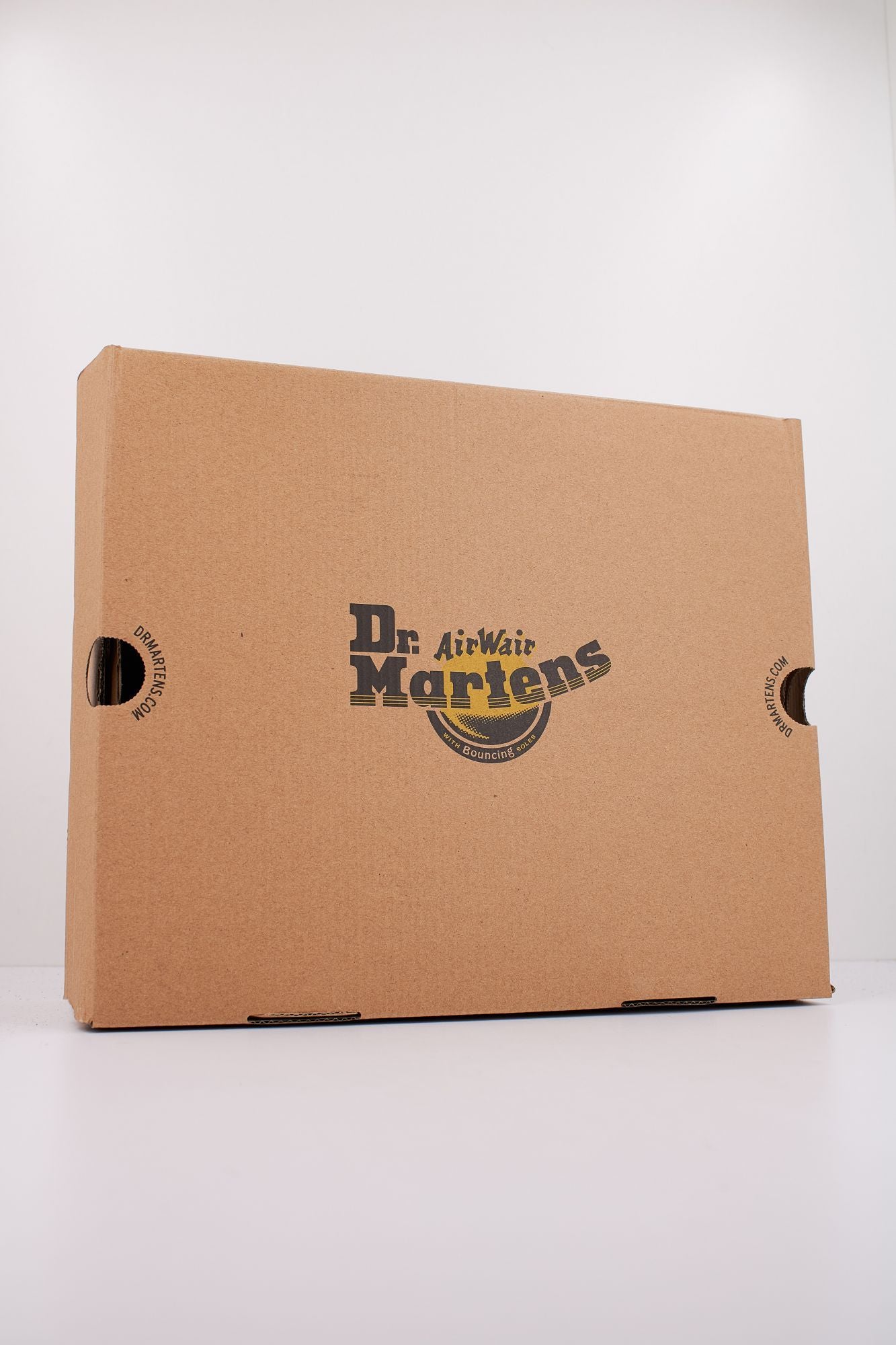 DR. MARTENS DMXL ZIP en color NEGRO (6)
