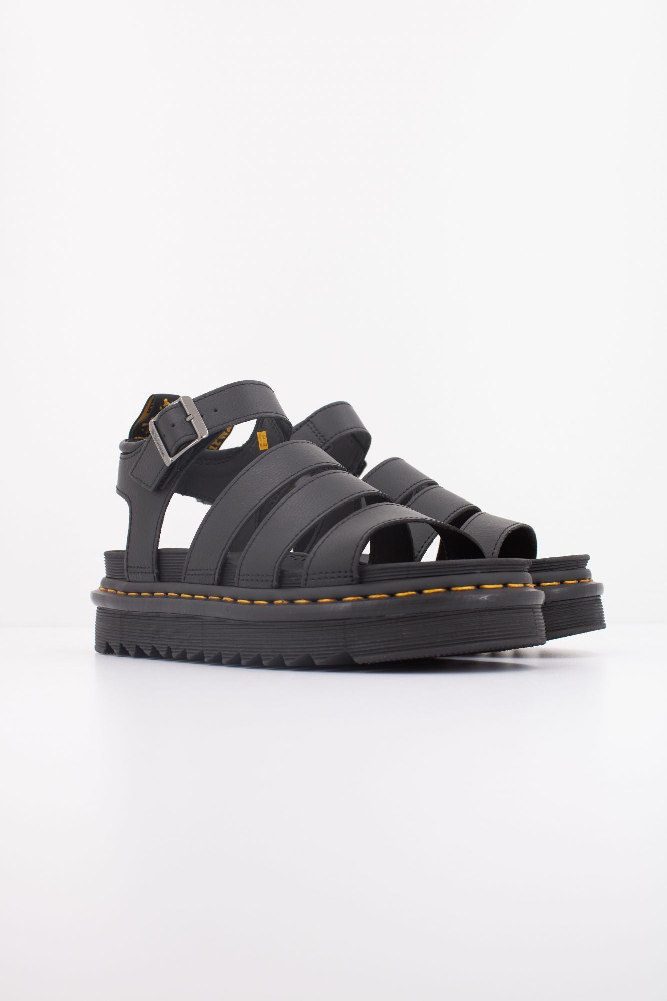 DR. MARTENS BLAIRE en color NEGRO (2)
