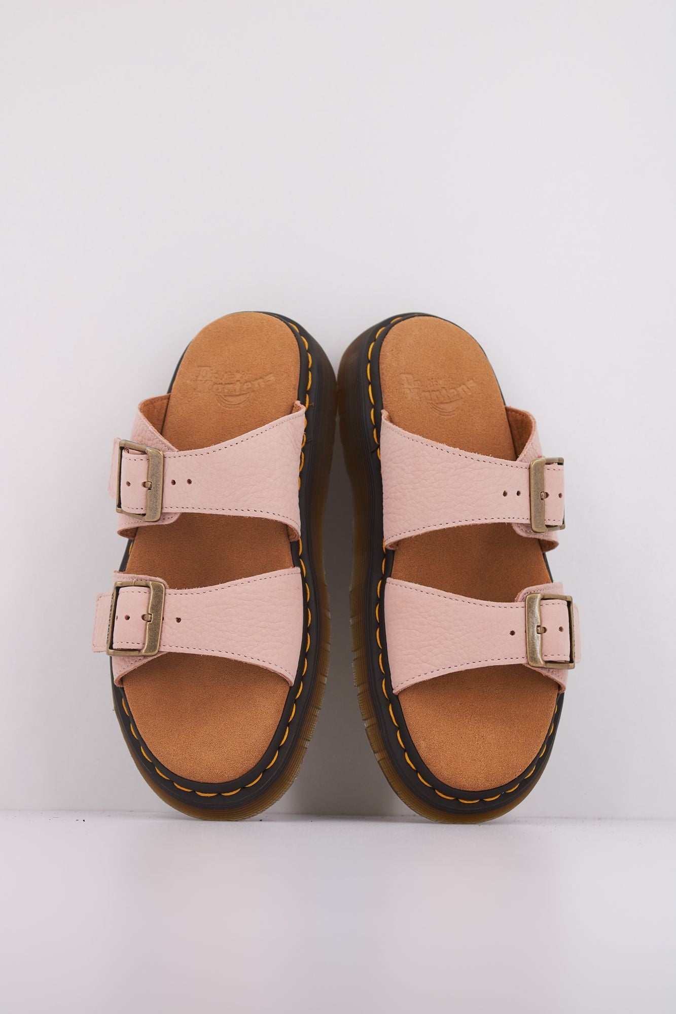 DR. MARTENS JOSEF en color ROSA (3)