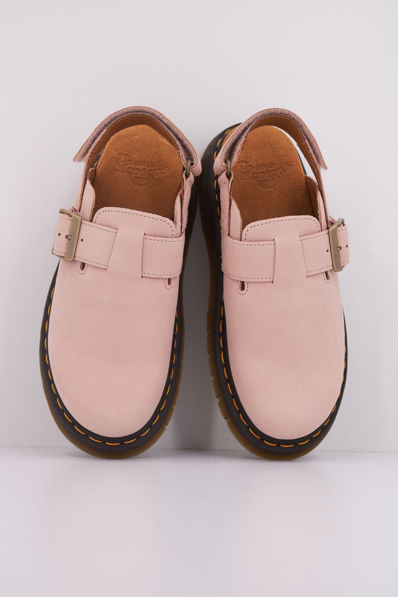 DR. MARTENS JORGE II en color ROSA (3)
