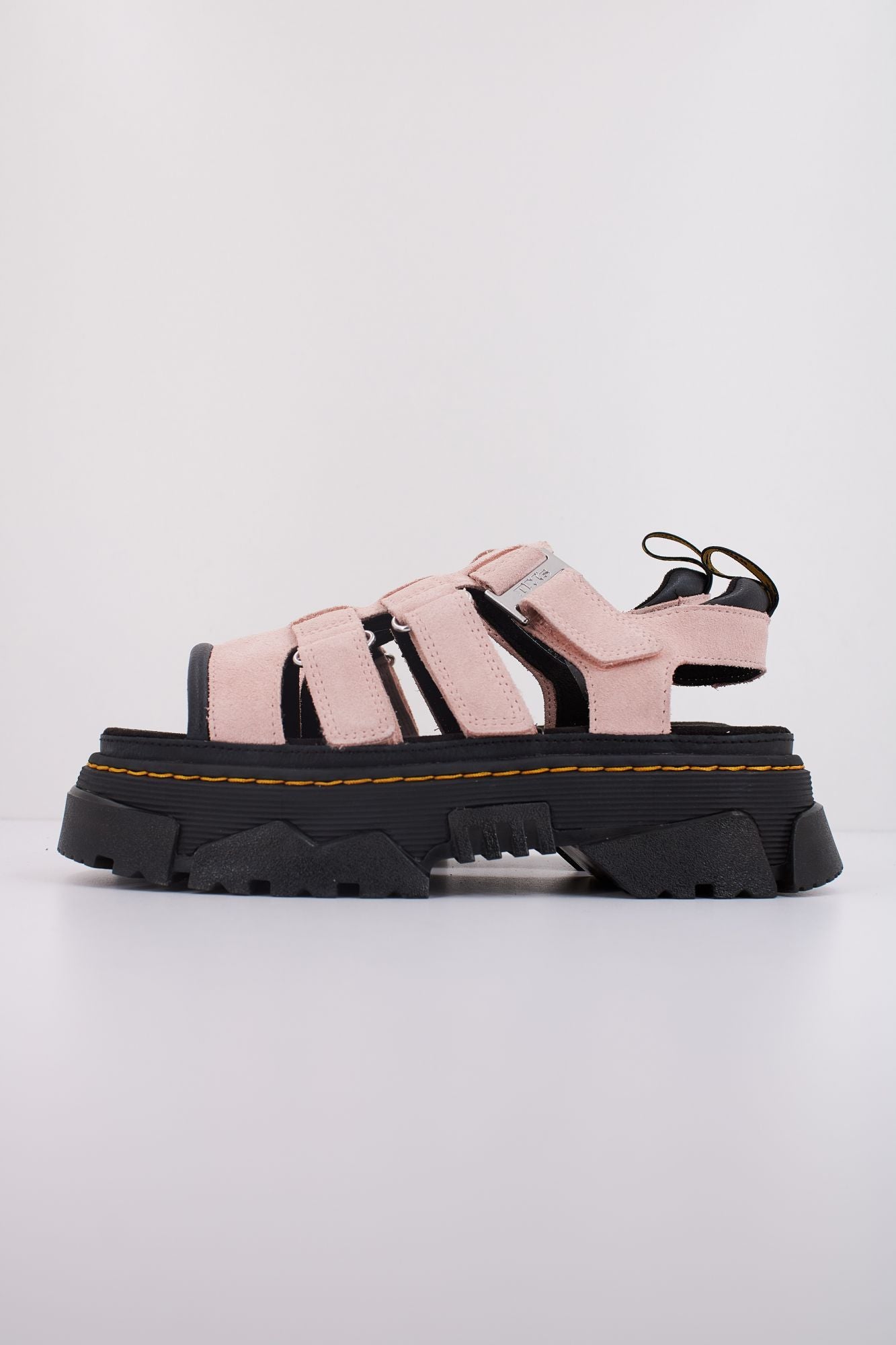 DR. MARTENS MATTISON 3S en color ROSA (1)