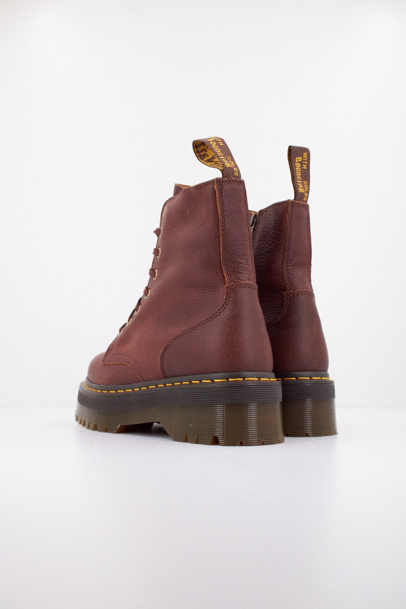 DR. MARTENS JADON en color MARRON (4)