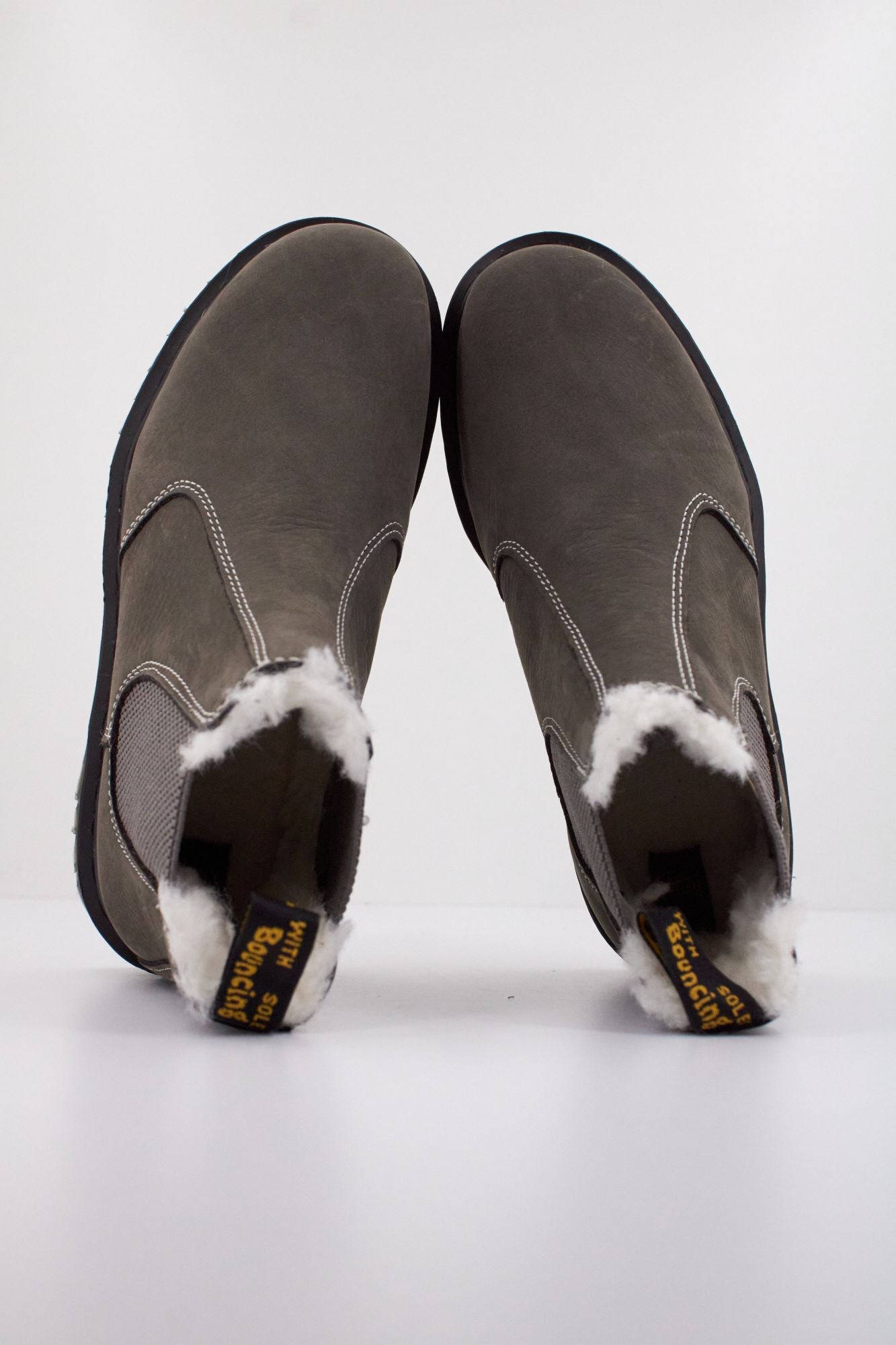 DR. MARTENS BEX FL en color GRIS (3)