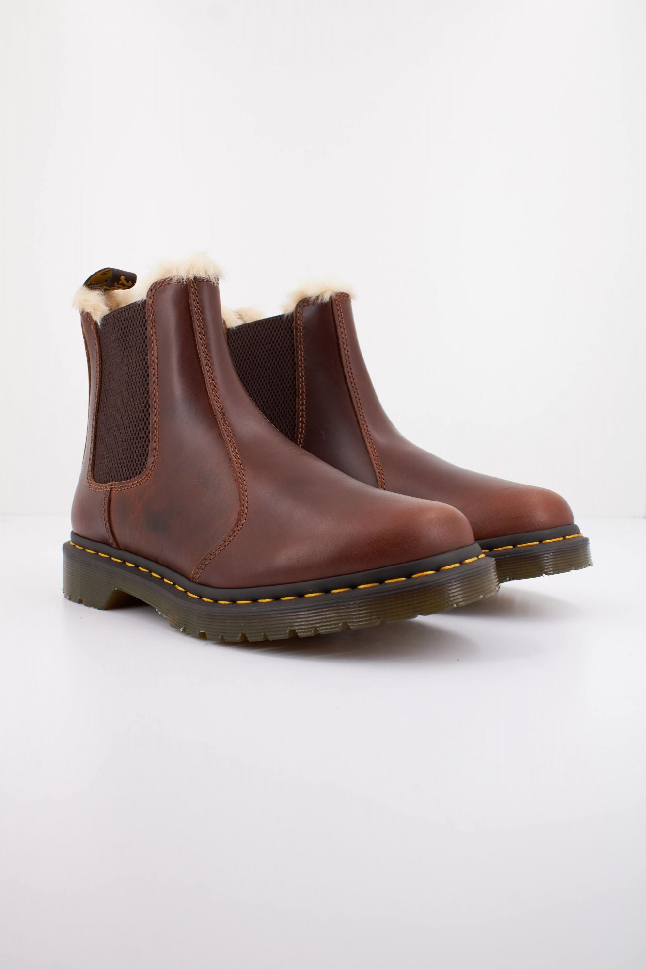 DR. MARTENS LEONORE en color MARRON (2)