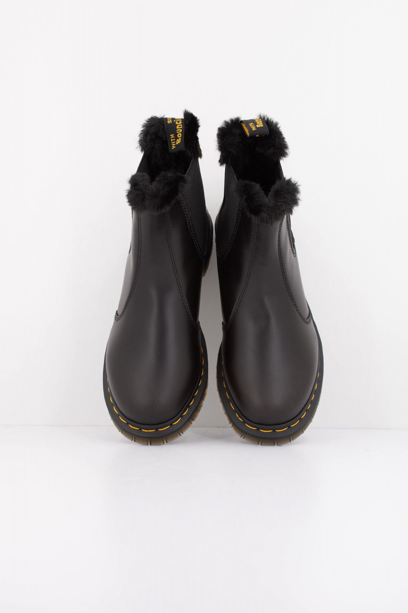 DR. MARTENS LEONORE en color NEGRO (5)