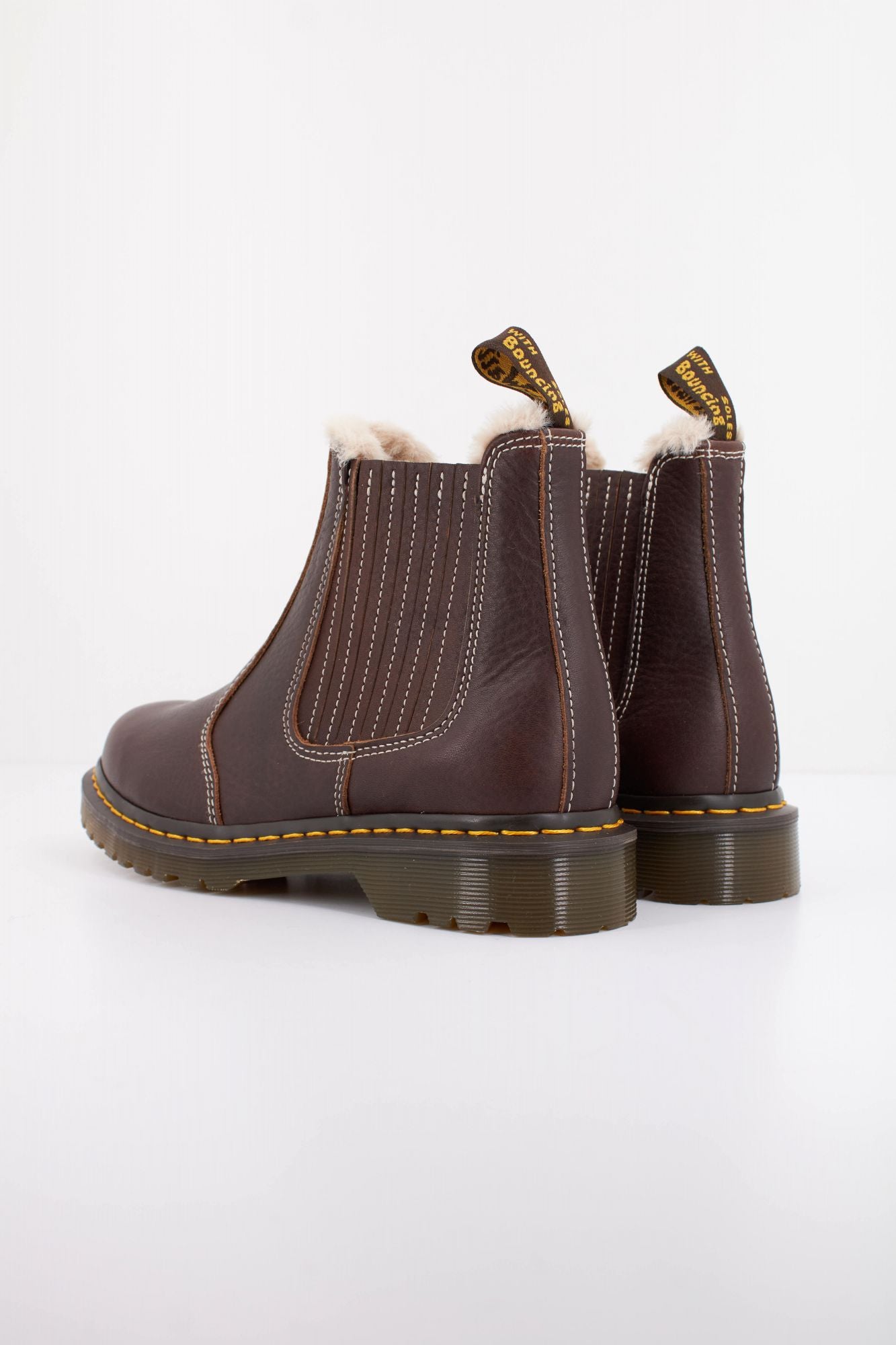 DR. MARTENS LEONORE II en color MARRON (4)