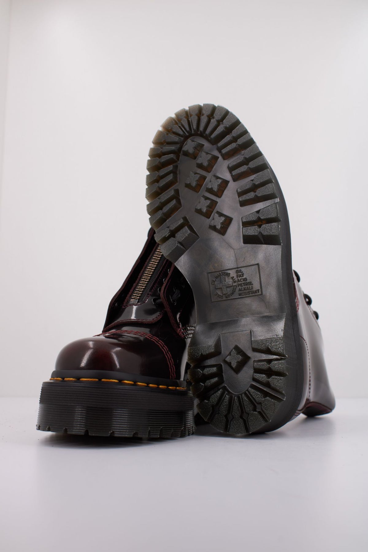 DR. MARTENS SINCLAIR en color BURDEOS (5)