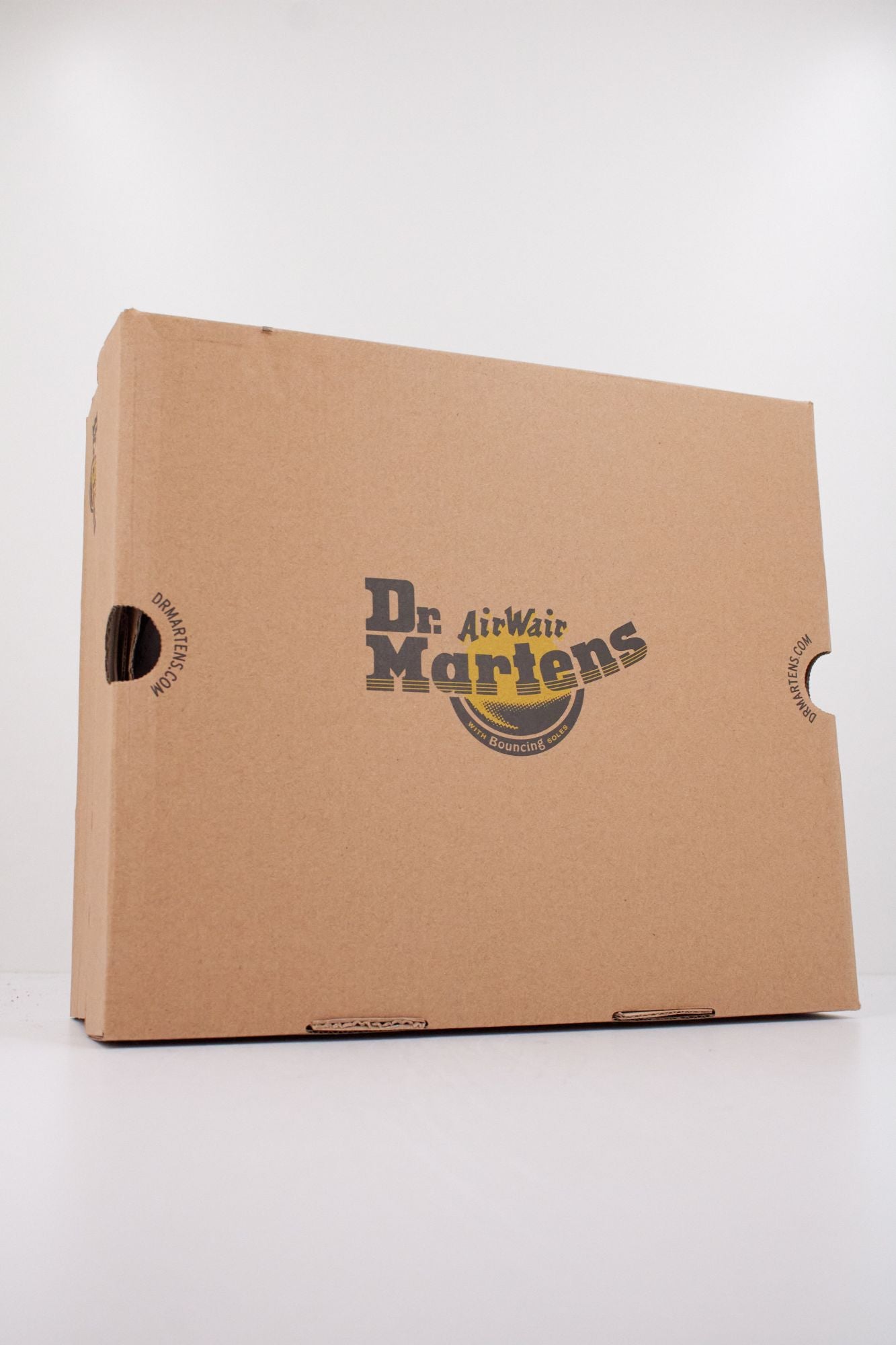 DR. MARTENS ANISTONE HRNS en color MARRON (6)