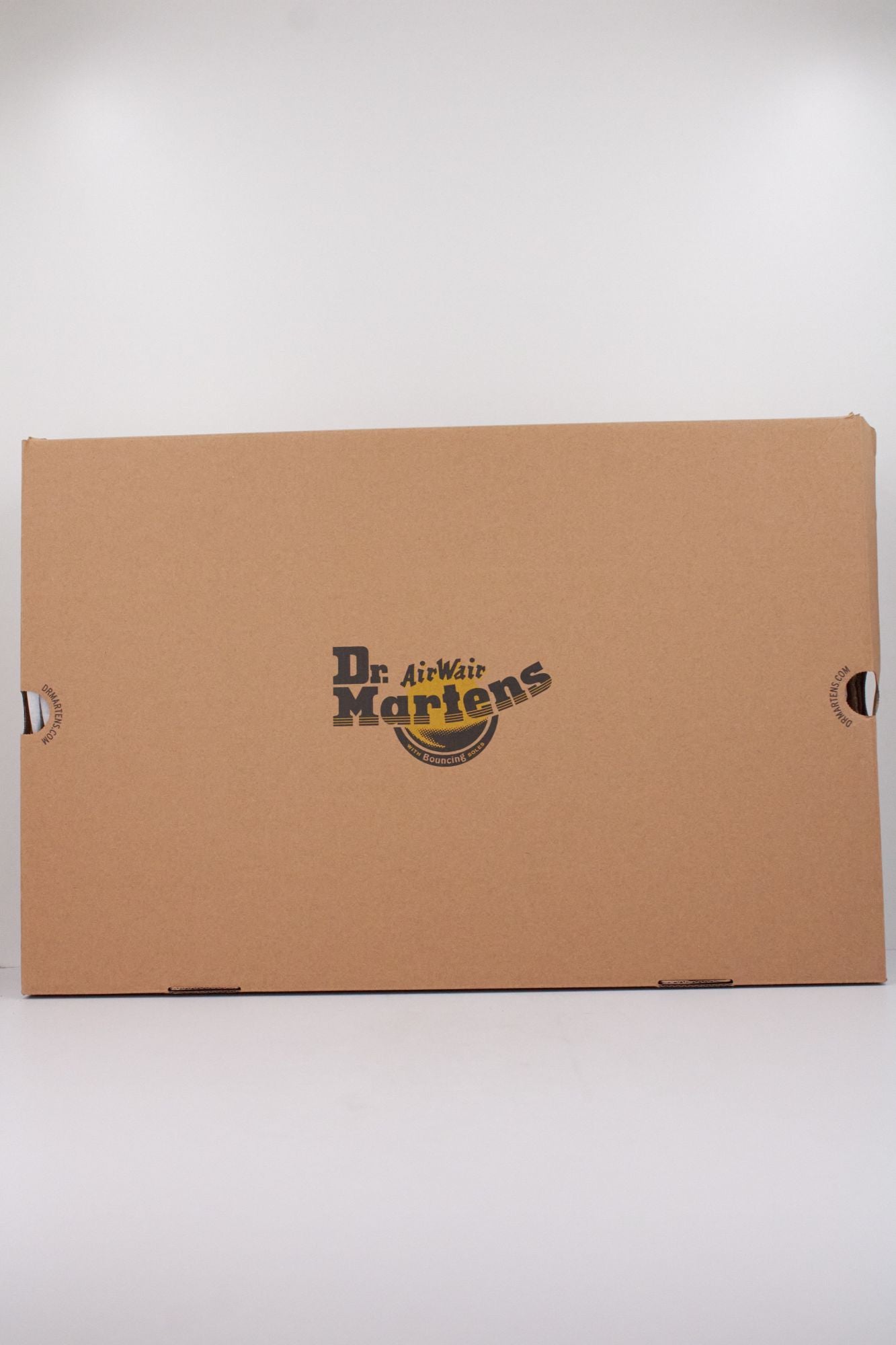 DR. MARTENS ANISTONE BKR en color NEGRO (6)