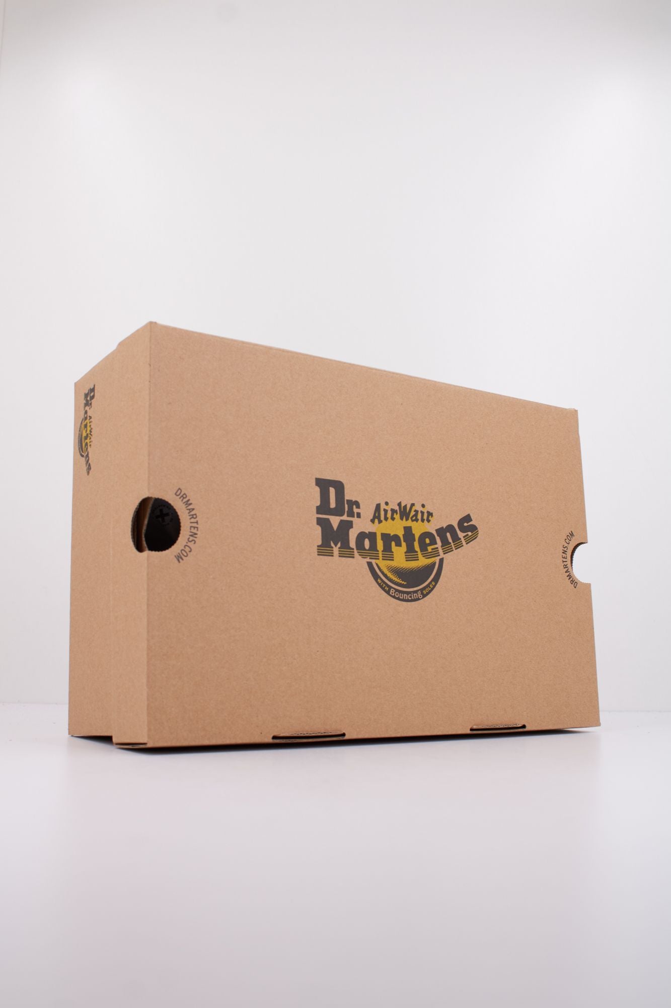 DR. MARTENS BUZZ 5I en color ROSA (6)