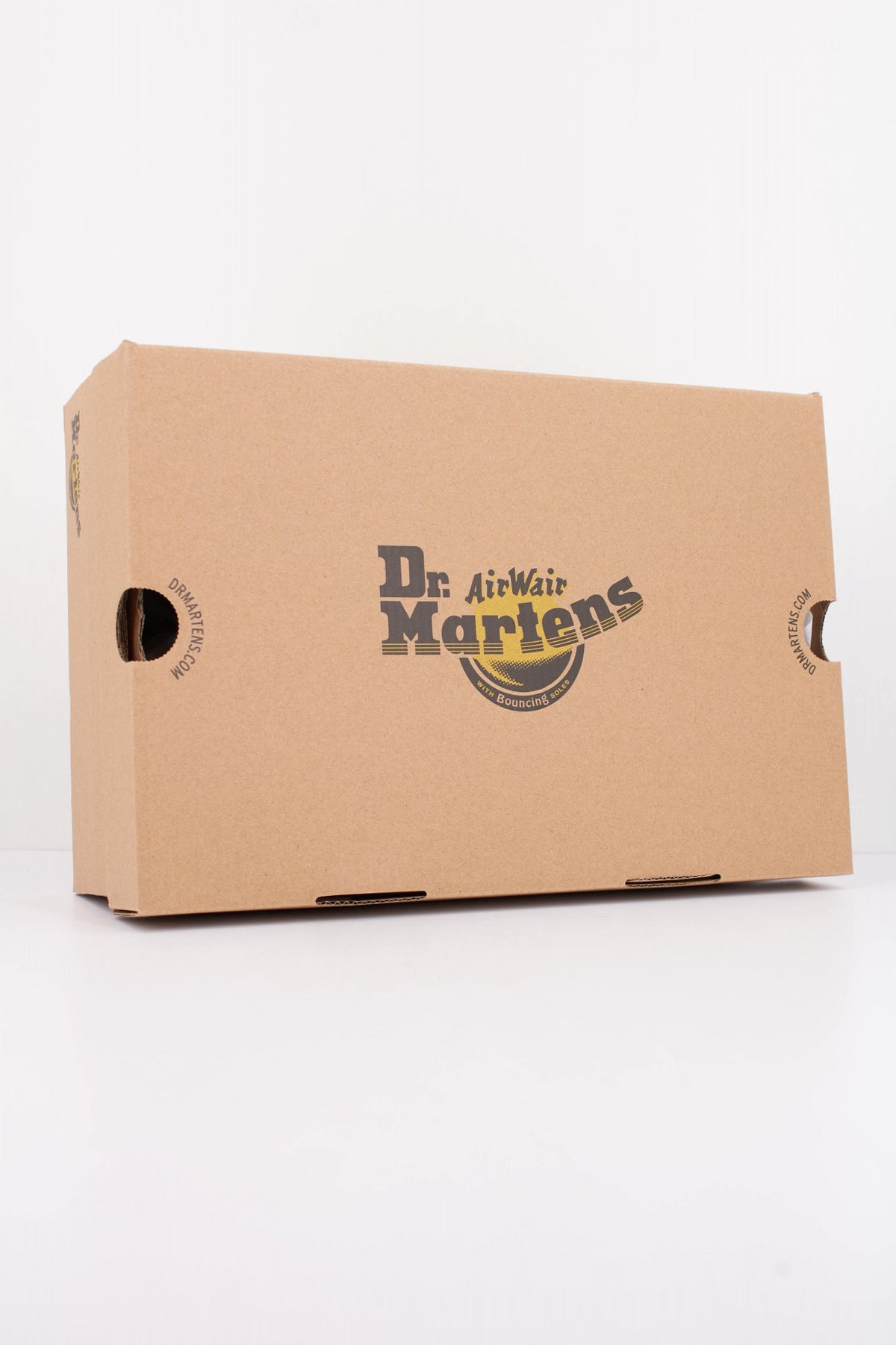 DR. MARTENS BUZZ 5I en color MARRON (6)