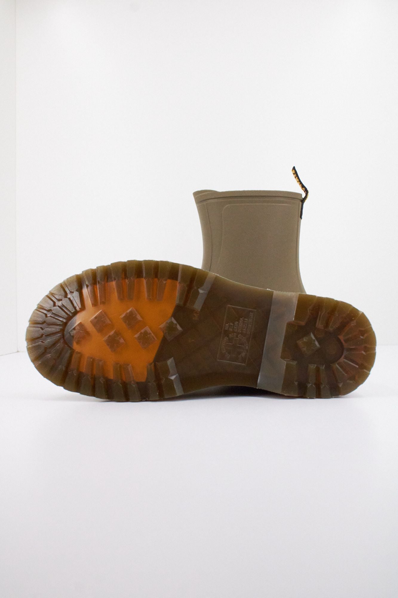 DR. MARTENS 1460 RAIN en color VERDE (5)