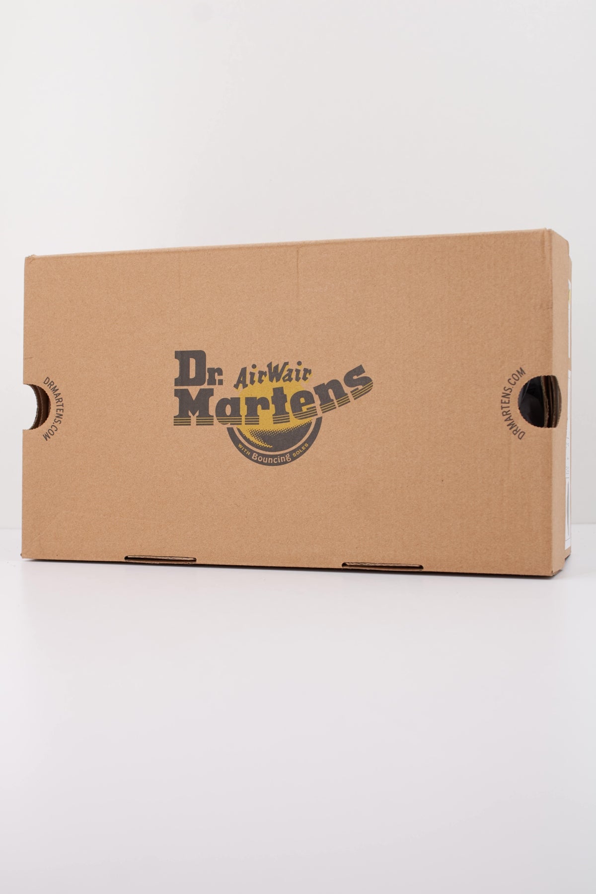 DR. MARTENS ADRIAN MULE en color NEGRO (6)