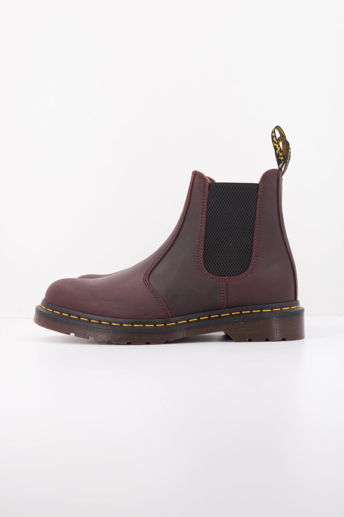 DR. MARTENS 27486600DM 2976 YS en color BURDEOS (1)