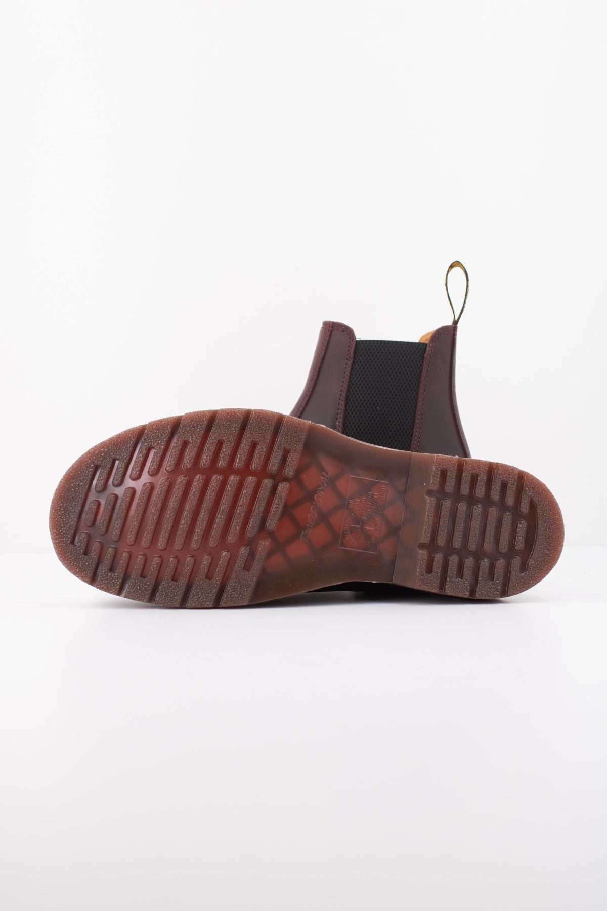 DR. MARTENS 27486600DM 2976 YS en color BURDEOS (5)