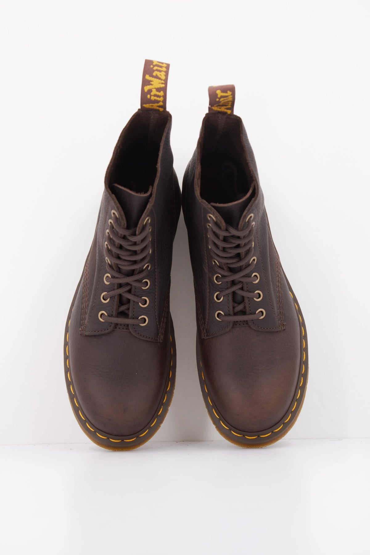 DR. MARTENS 1460 PASCAL en color MARRON (3)