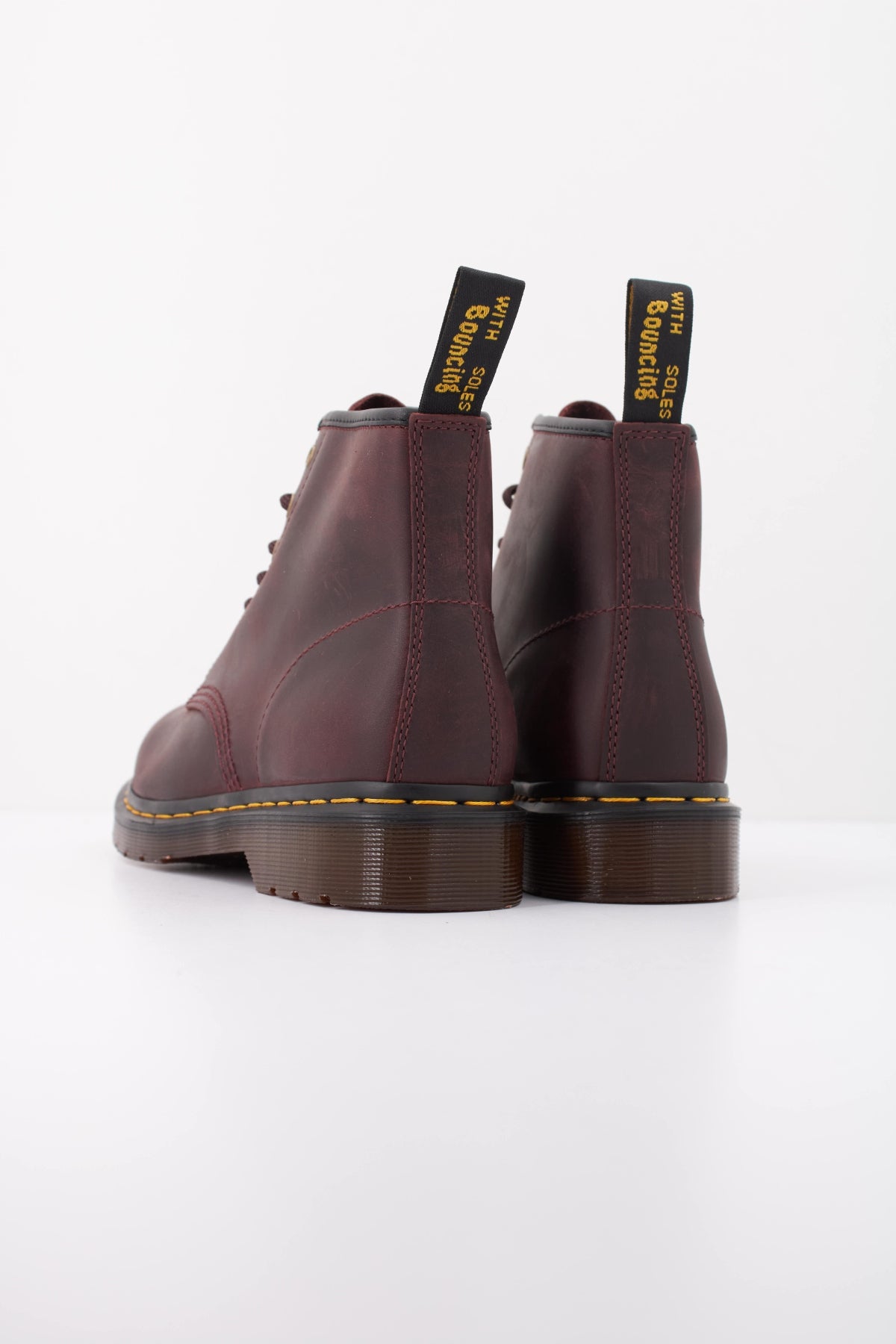 DR. MARTENS 101 en color BURDEOS (4)