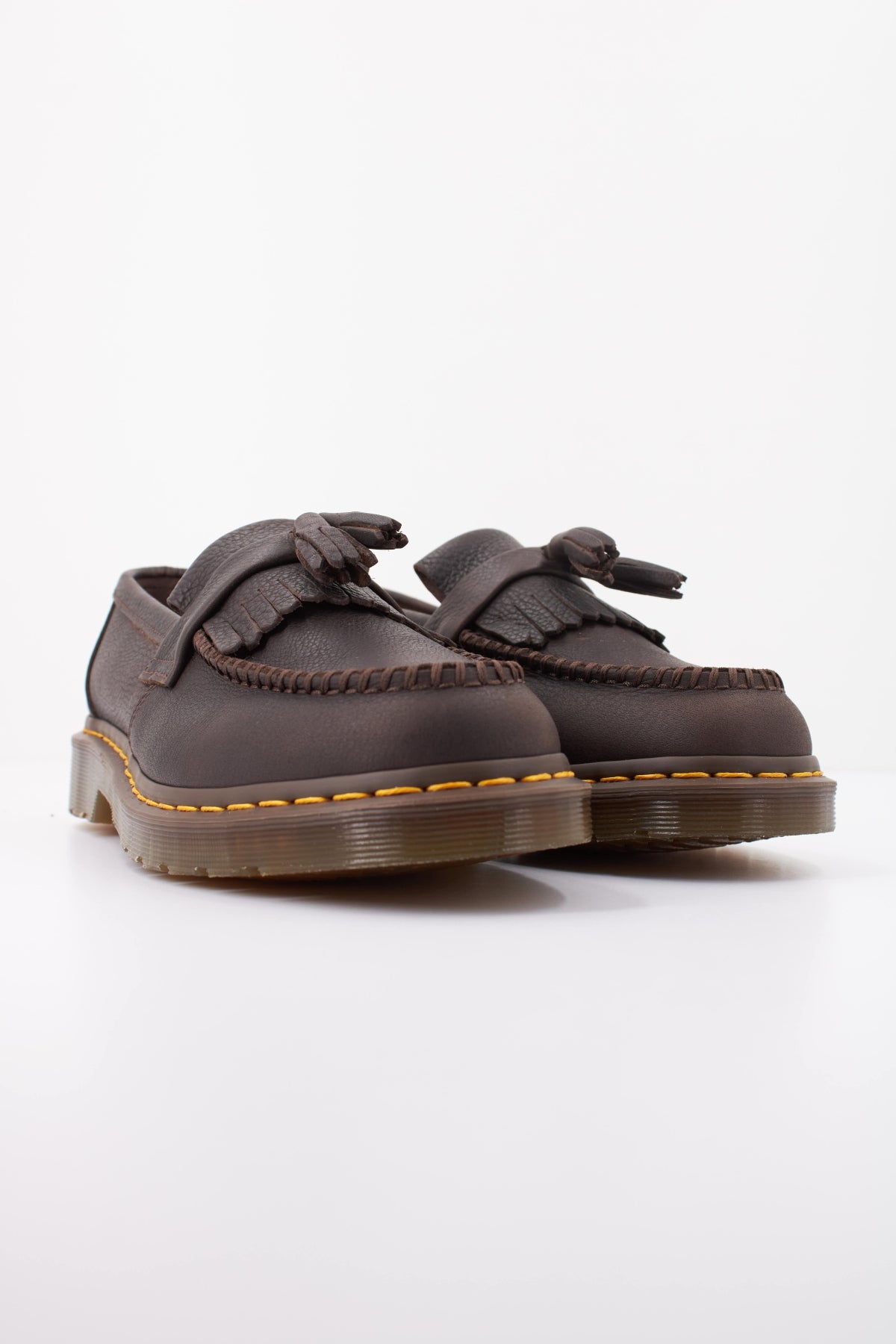 DR. MARTENS ADRIAN YS en color MARRON (2)