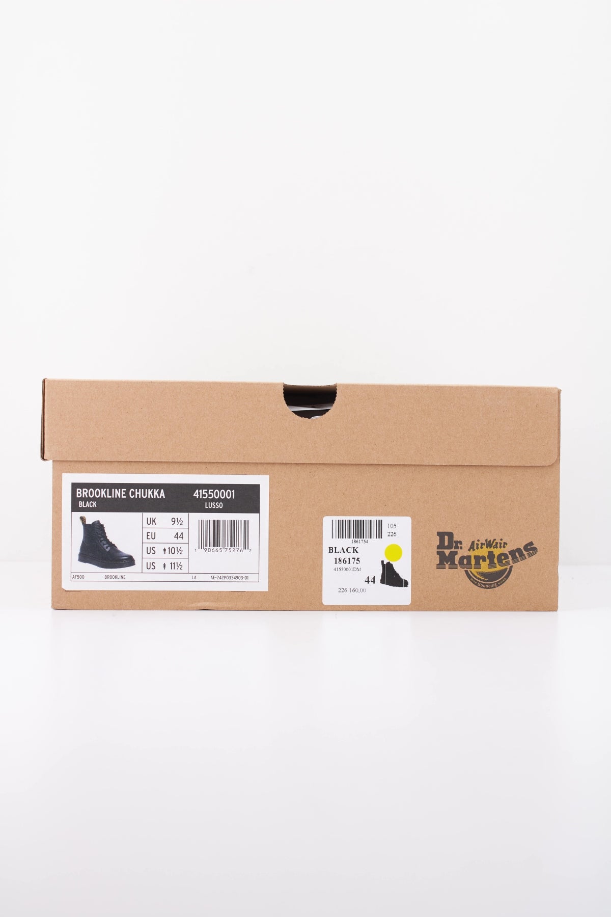 DR. MARTENS BROOKLINE CHUKKA en color NEGRO (6)