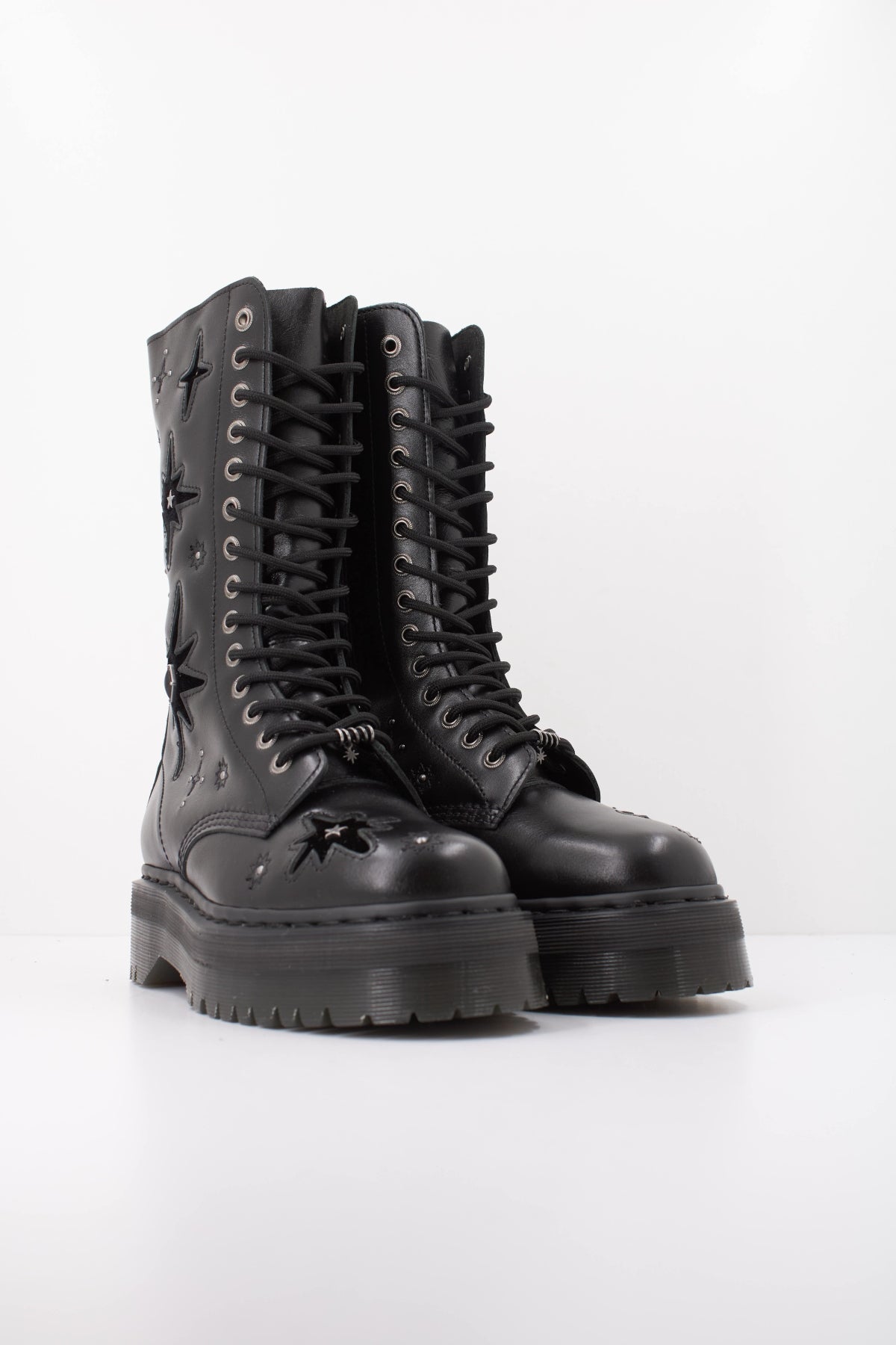 DR. MARTENS 1B99 WMG 43114001 en color NEGRO (2)