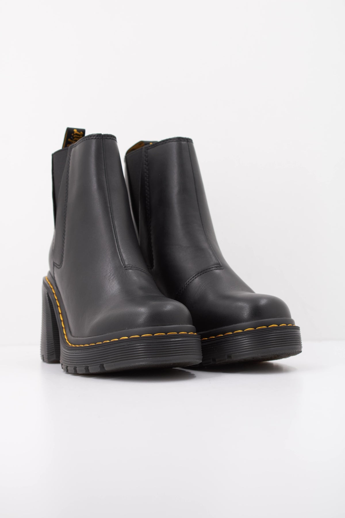 DR. MARTENS SPENCE en color NEGRO (2)
