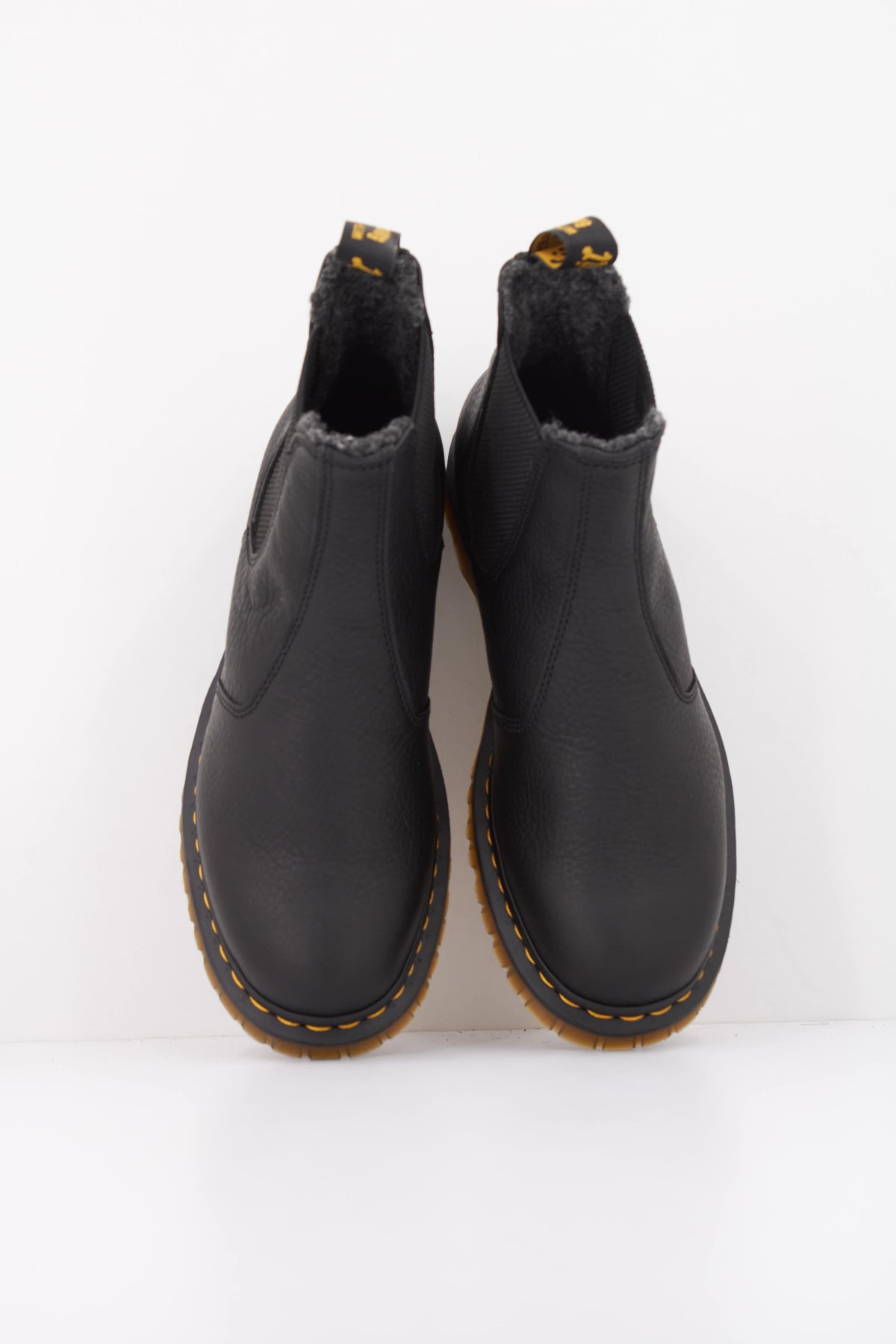 DR. MARTENS 2976 en color NEGRO (3)