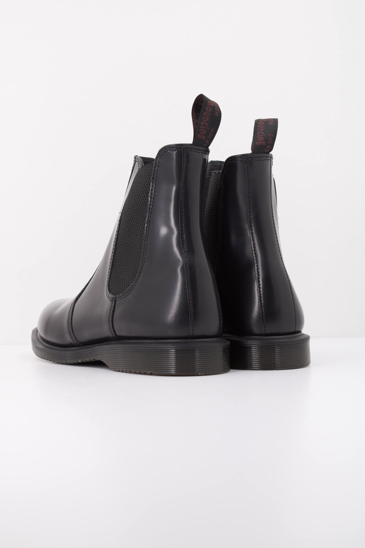 DR. MARTENS FLORA CHELSEA 32217001 en color NEGRO (4)