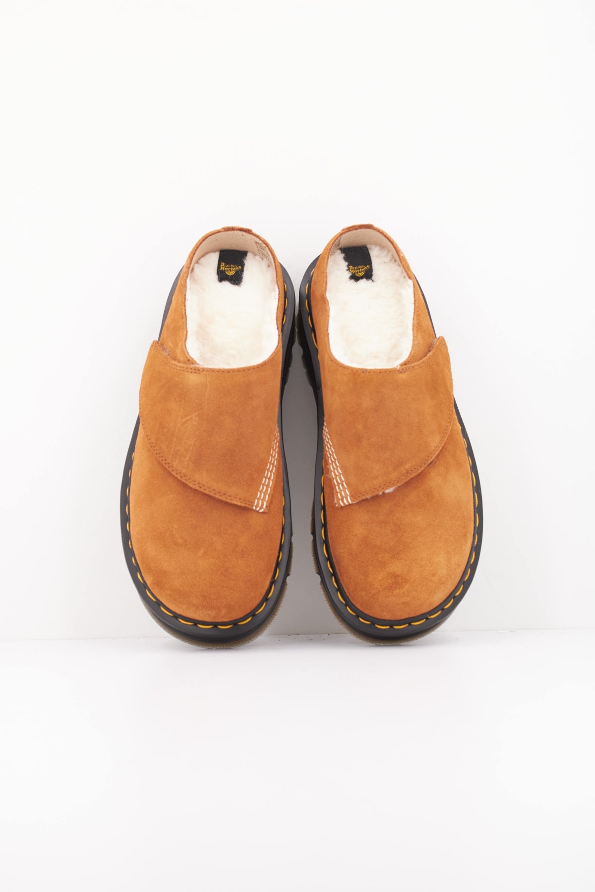 DR. MARTENS ZEBZAG ANYWAIR 41731200 en color MARRON (3)
