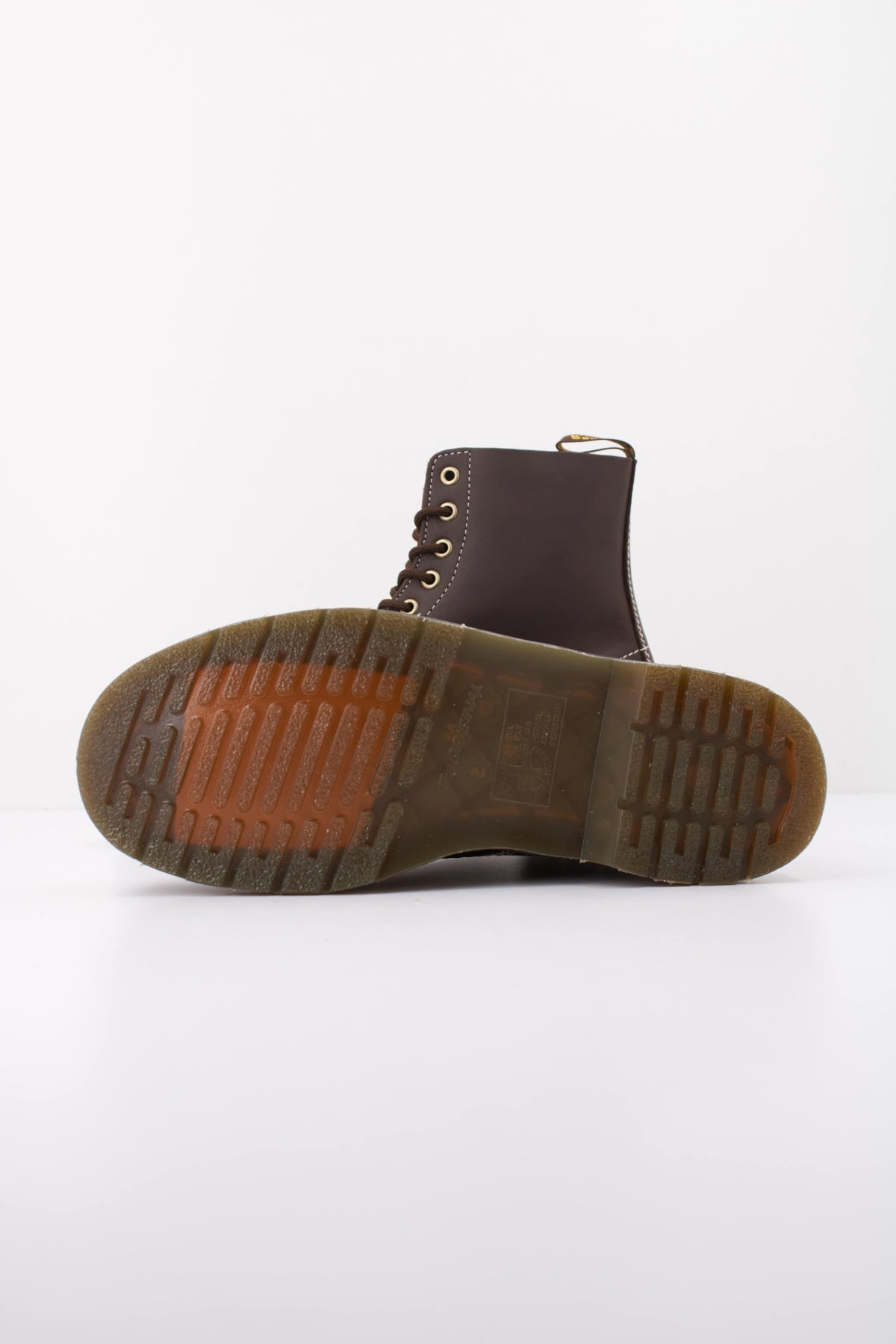 DR. MARTENS 1460 PASCAL 8 EYE BOOT en color MARRON (5)