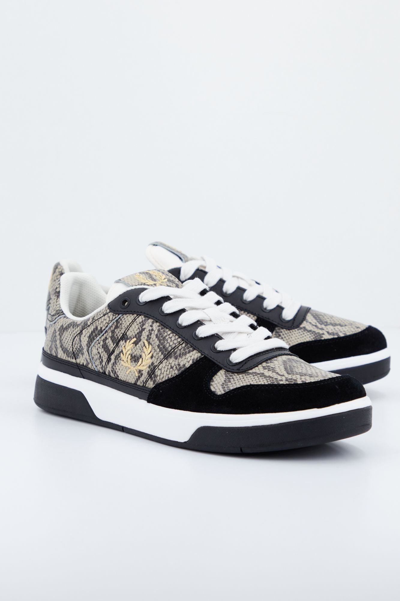FRED PERRY EMBOSSED LS en color ANIMAL PRINT (4)