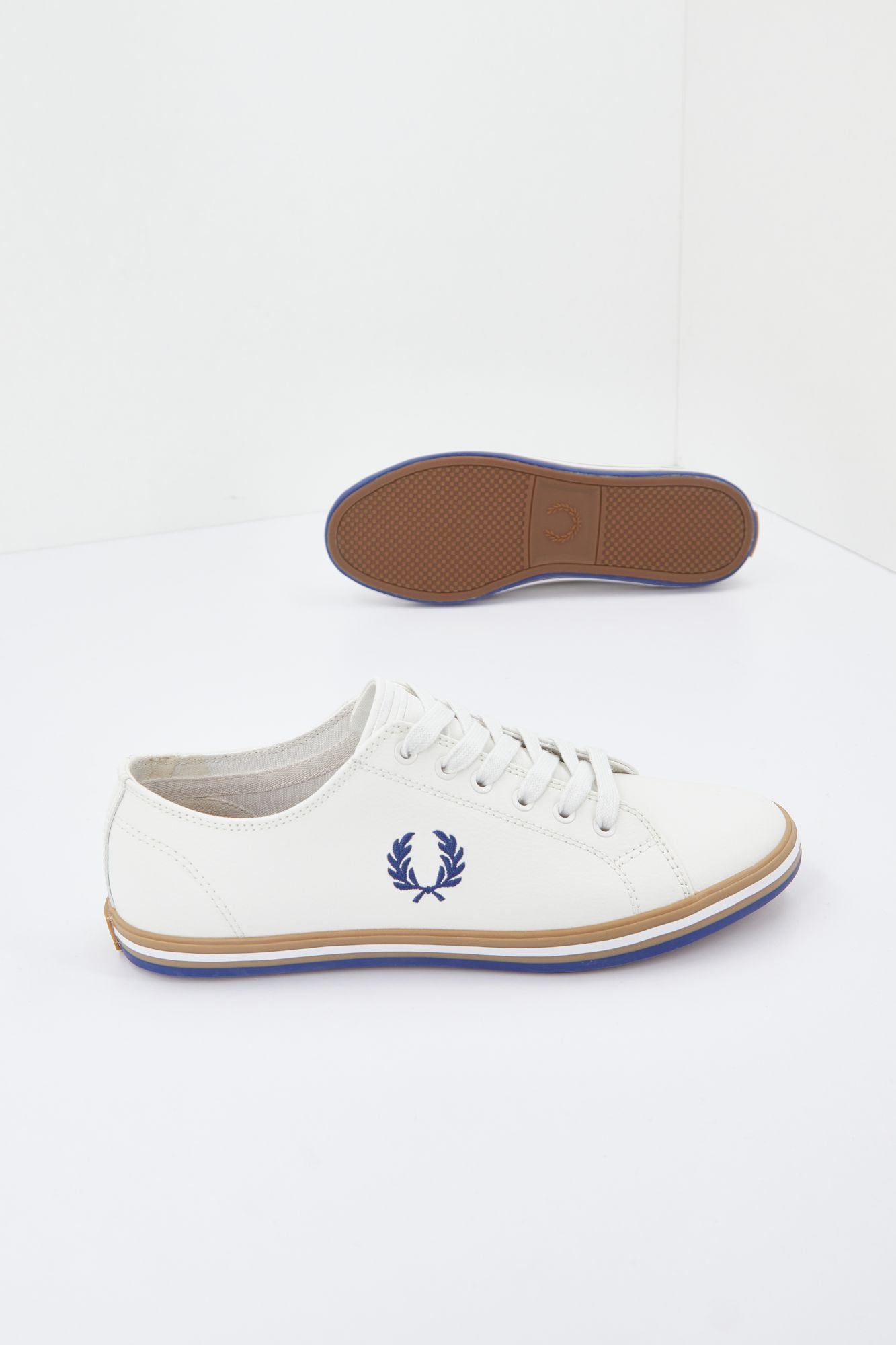 FRED PERRY B7163 en color BLANCO (4)