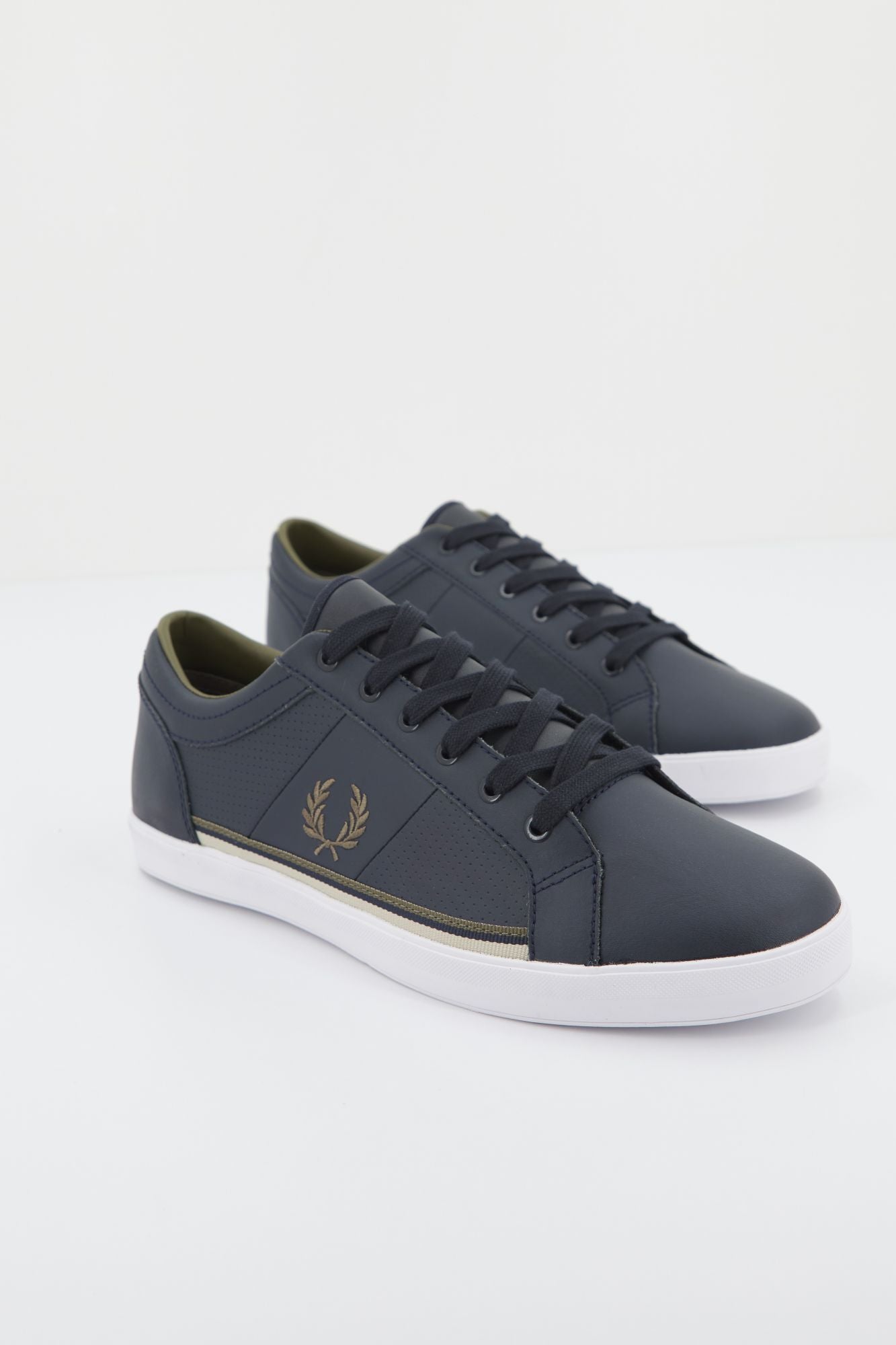 FRED PERRY BASELINE PERF LTHR en color AZUL (2)
