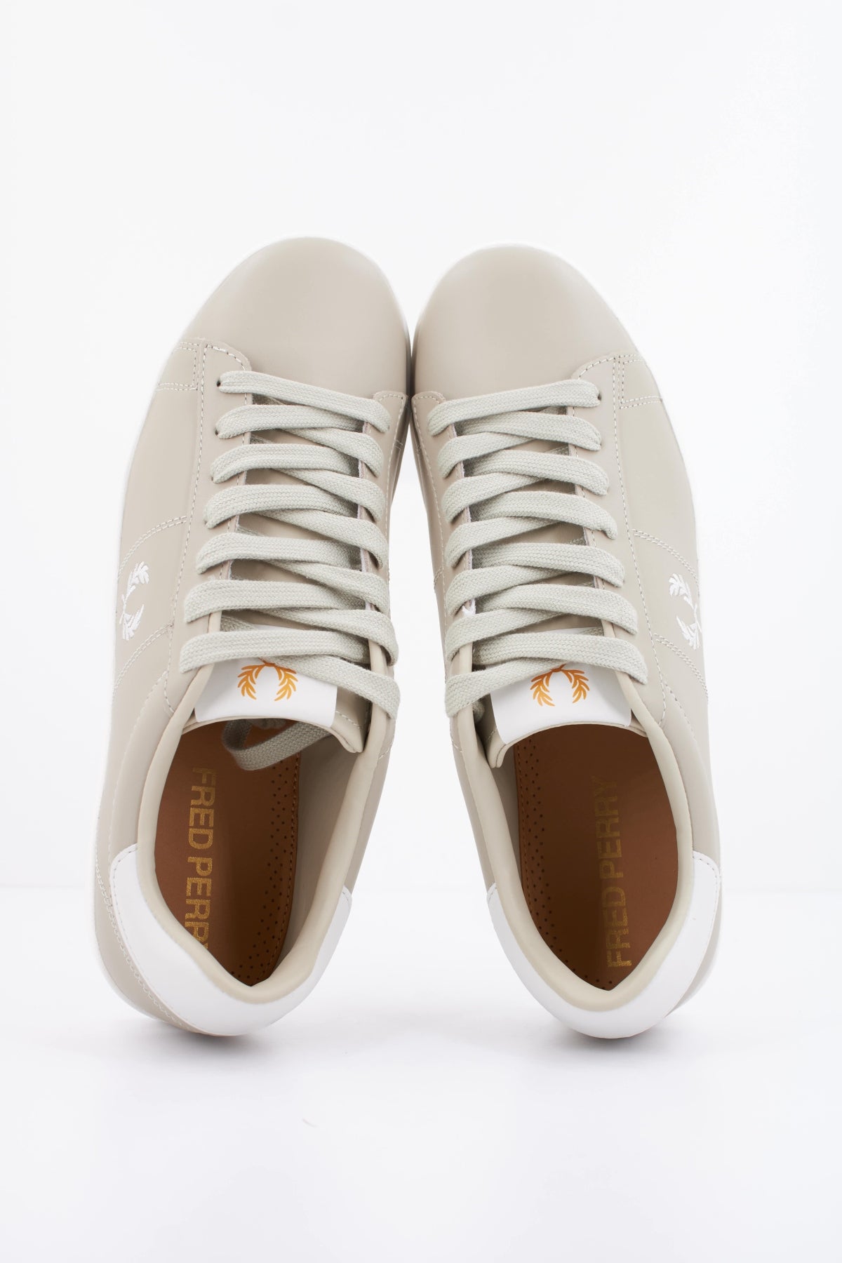 FRED PERRY SPENCER LEATHER en color VERDE (3)